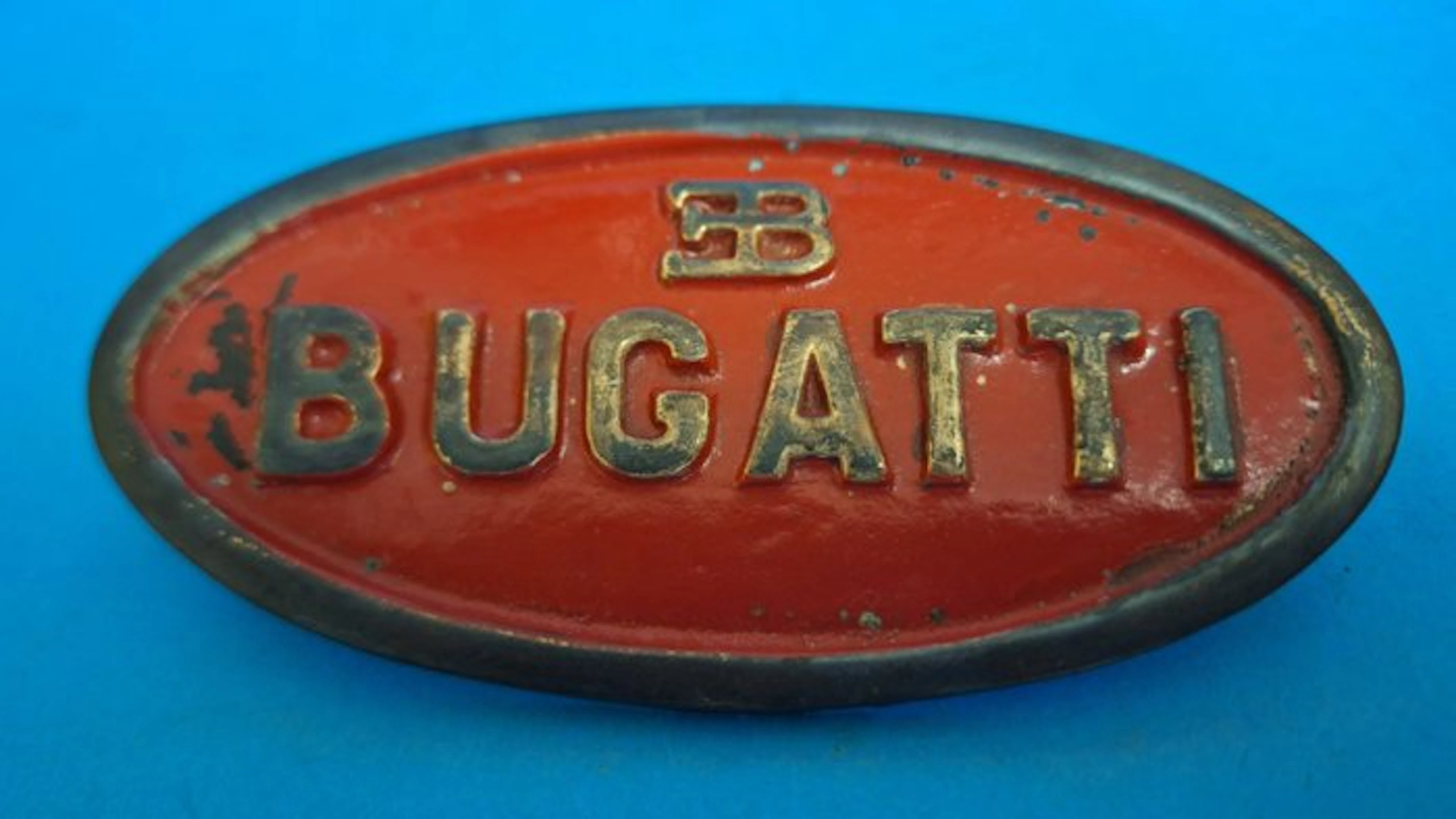 Badge - AC
