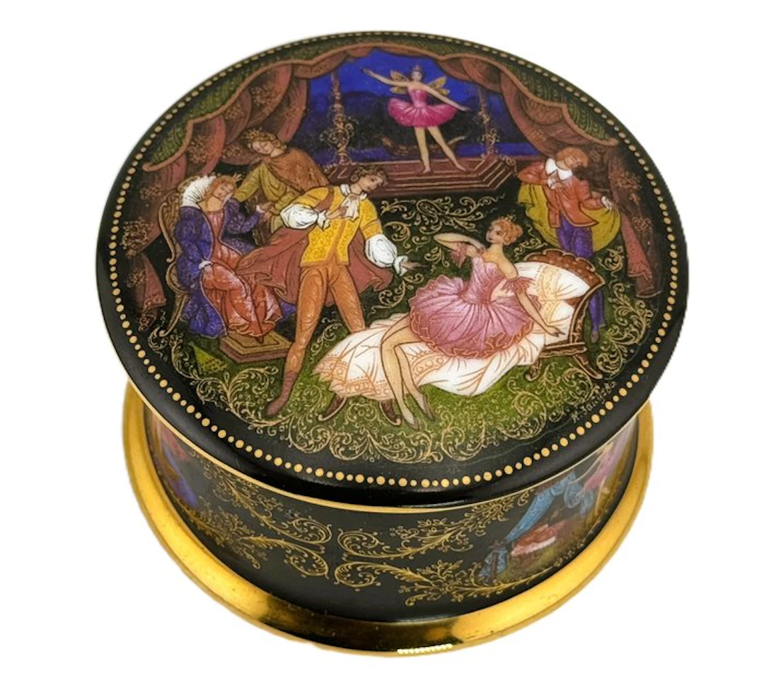 Ardleigh Elliott 24 Karat Gold Plated Music Box Sleeping...