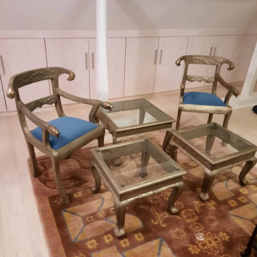 2 armchairs and 3 tables - Wood - India - Indian National Movement
