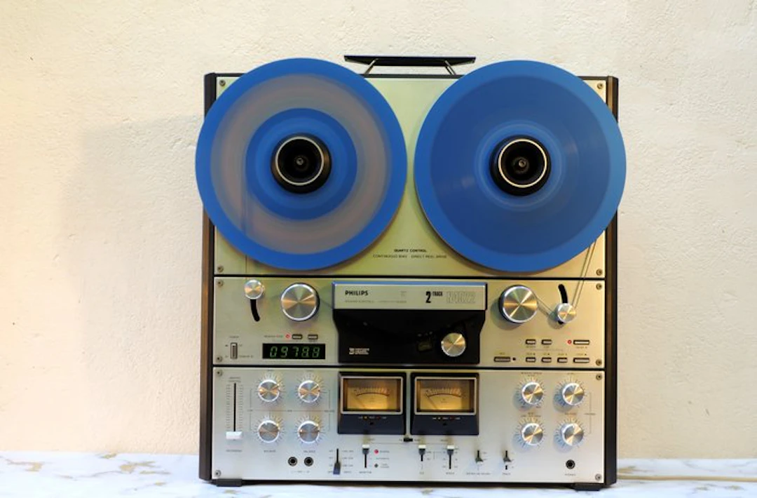 Philips - N-4522 - 2 track, professional, high-speed Reel to reel deck 26 cm