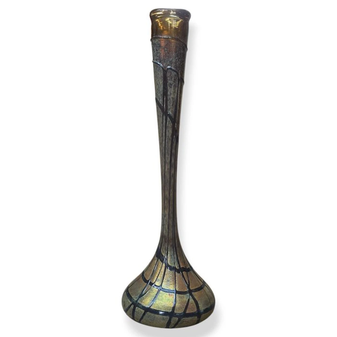 Attributed to Pallme for König & Habel - Vase - Glass