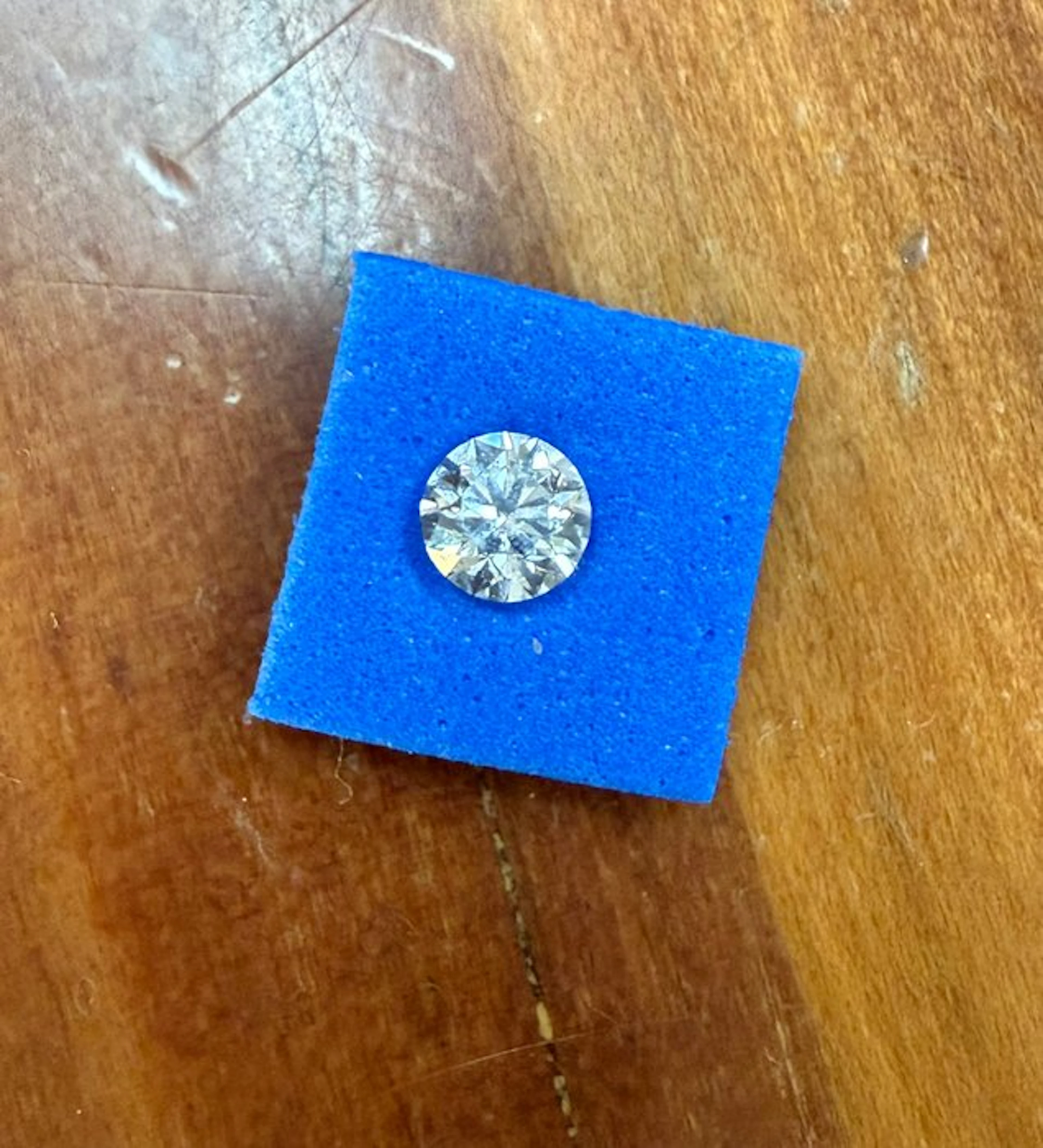 1 pcs Diamond (Natural) - 0.63 ct - Round - D...