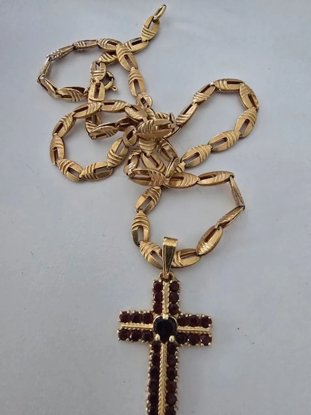Necklace with pendant - 18 kt. Yellow gold Garnet - Garnet