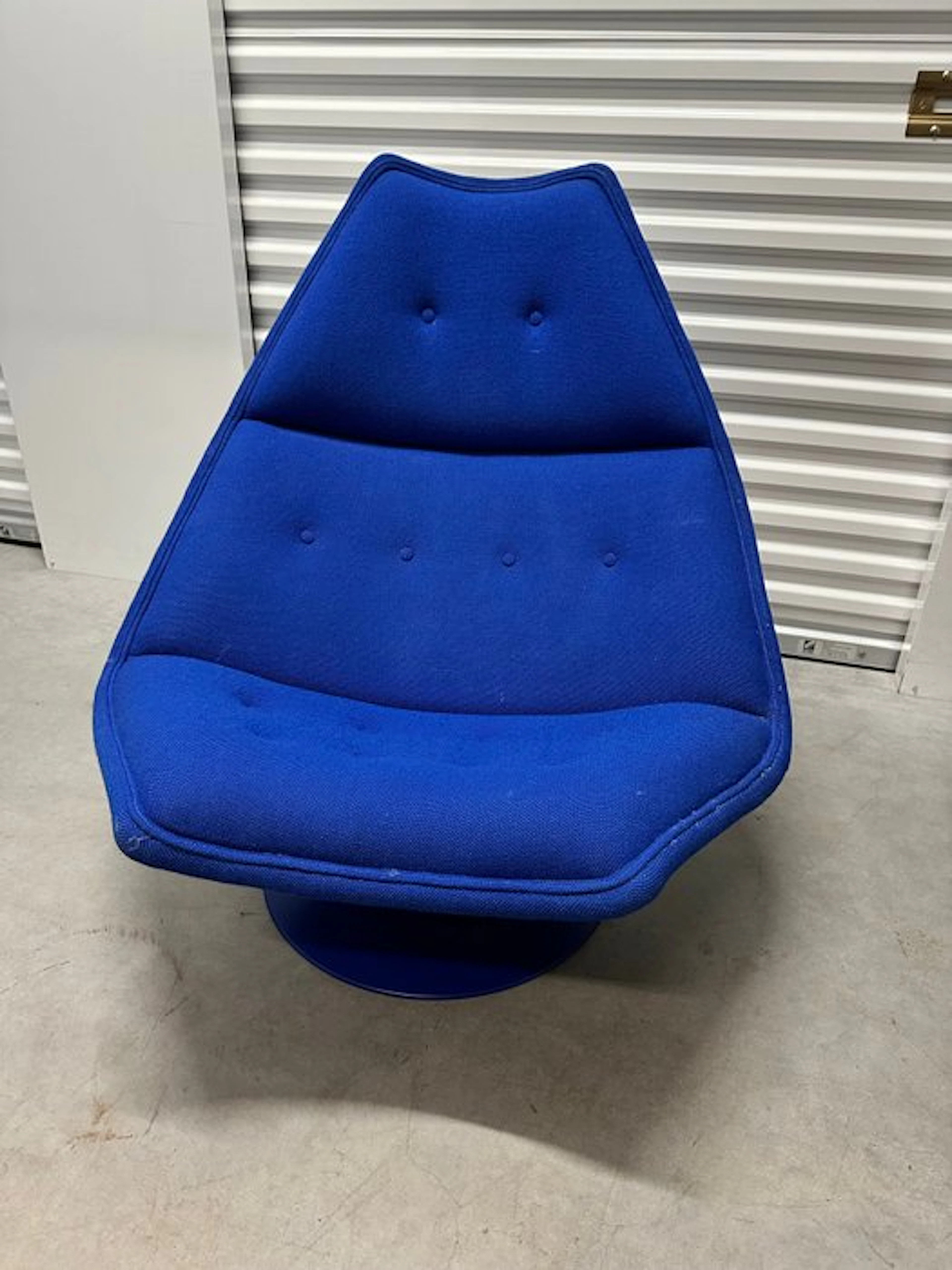 Artifort - Armchair - Textile