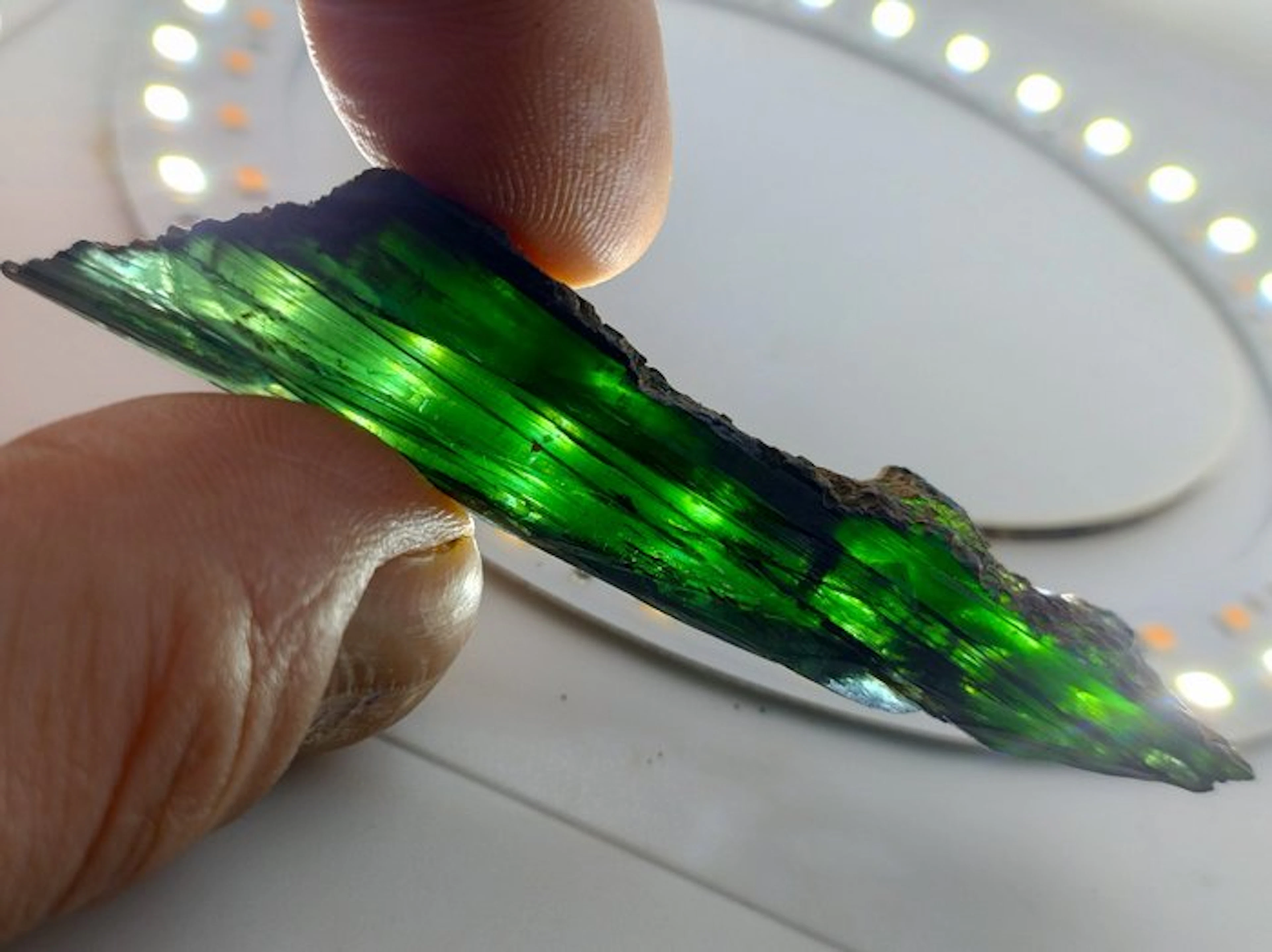 106 cts - Natural Crystal Vivianite- 21.2 g