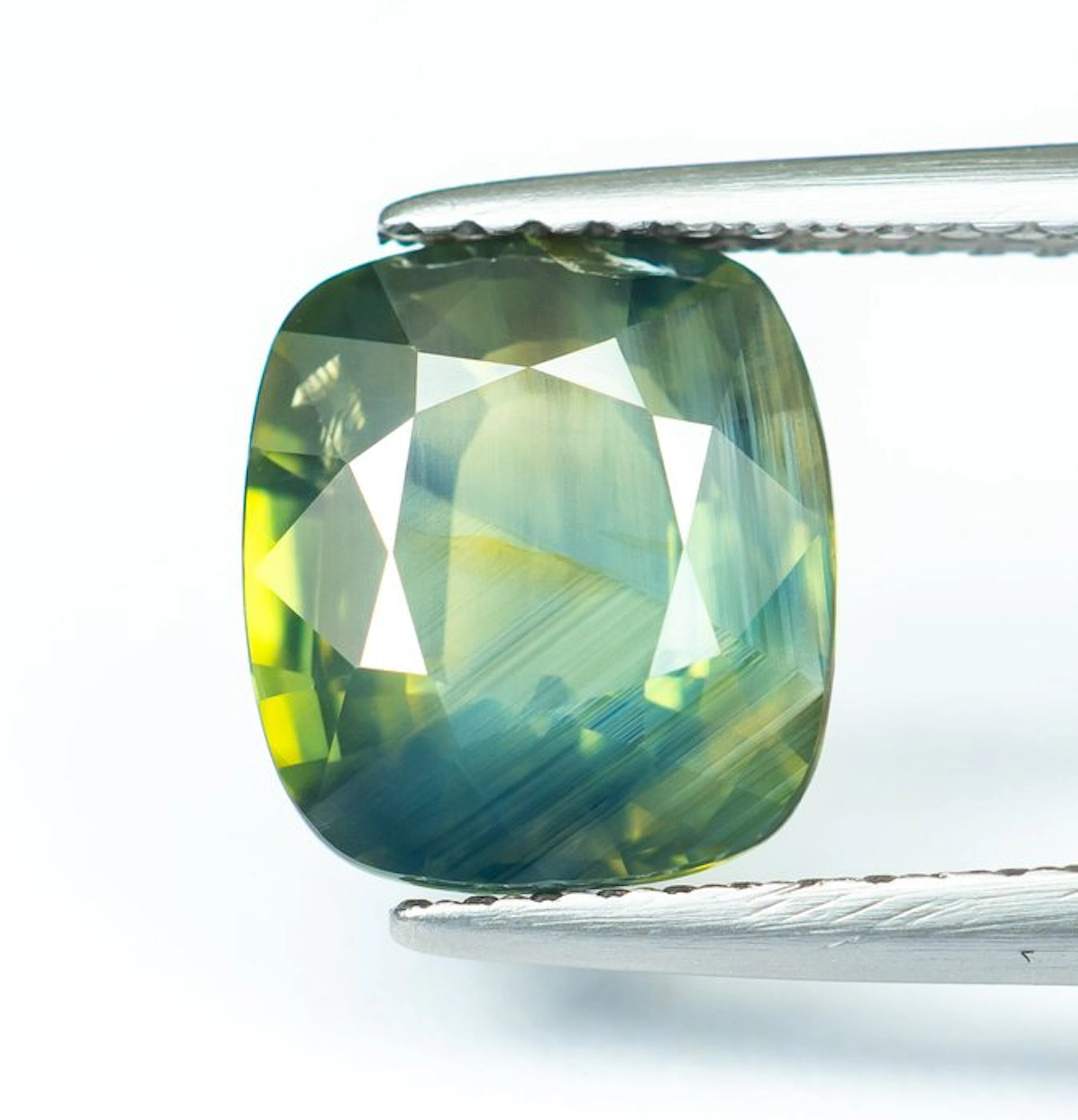 No reserve price Sapphire - 3.02 ct - Bellerophon Gemlab - Deep Bluish Green