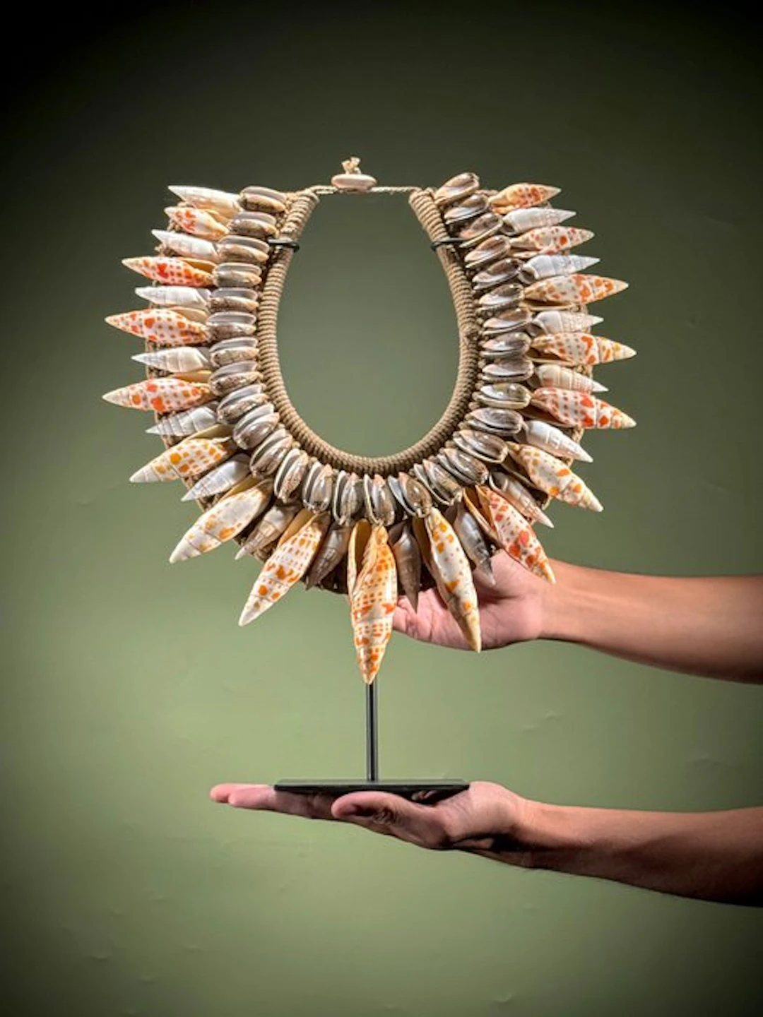 Decorative ornament - NO RESERVE PRICE - SN11...