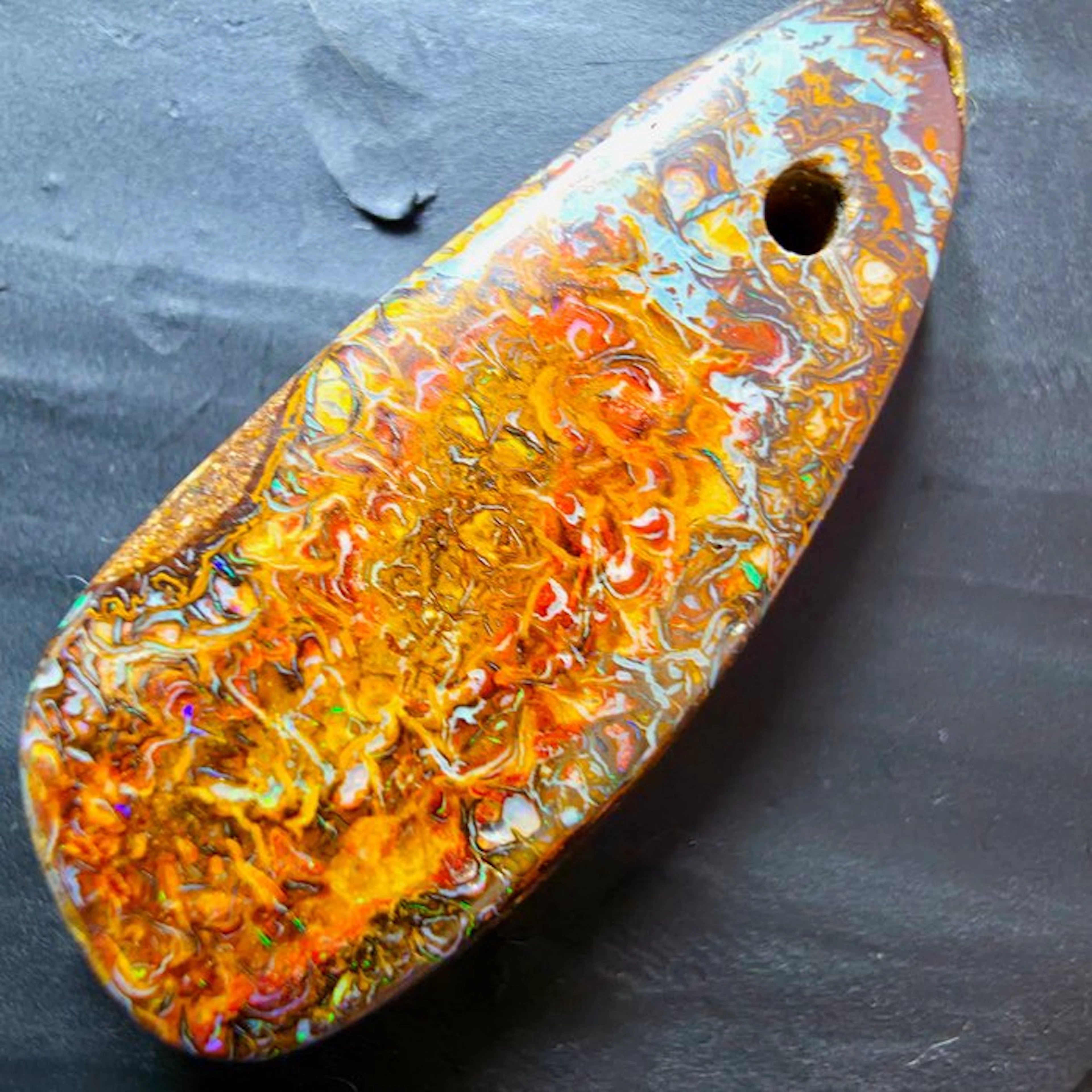 Opal Freeform - Height: 35 mm - Width: 15 mm- 5.9 g - (1)