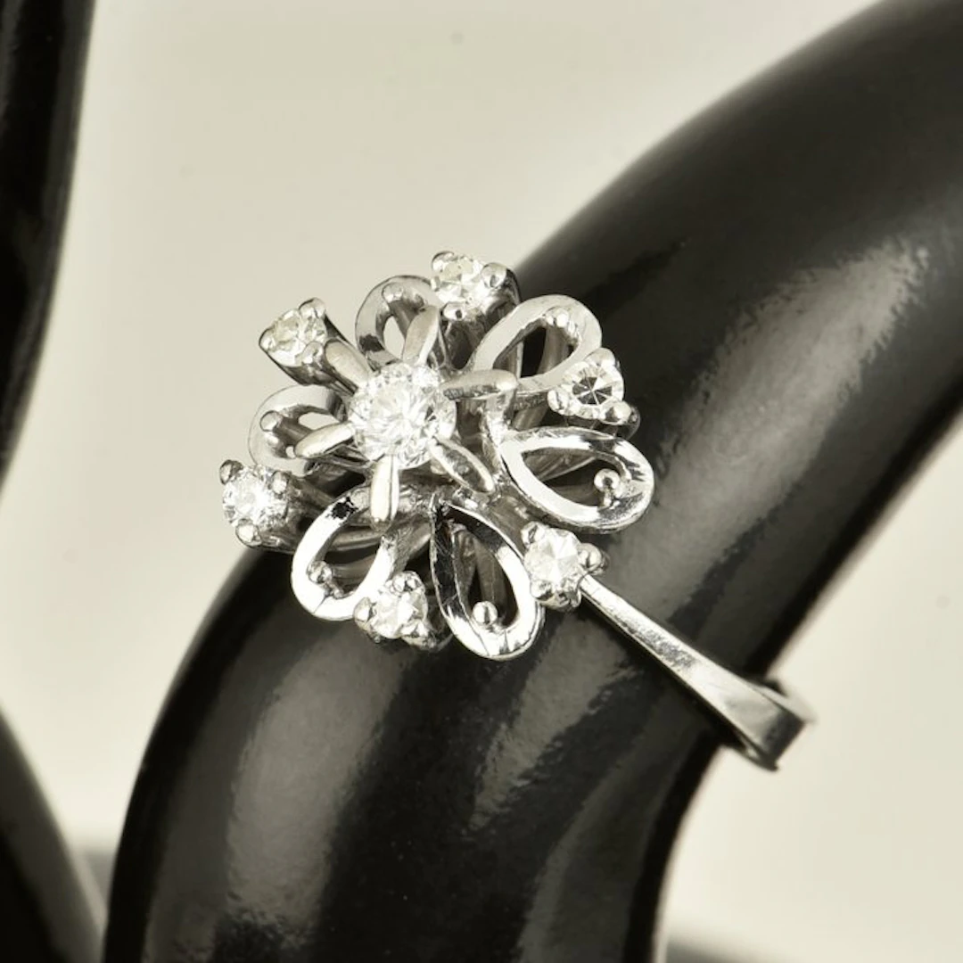 Ring - 18 kt. White gold Diamond (Natural)