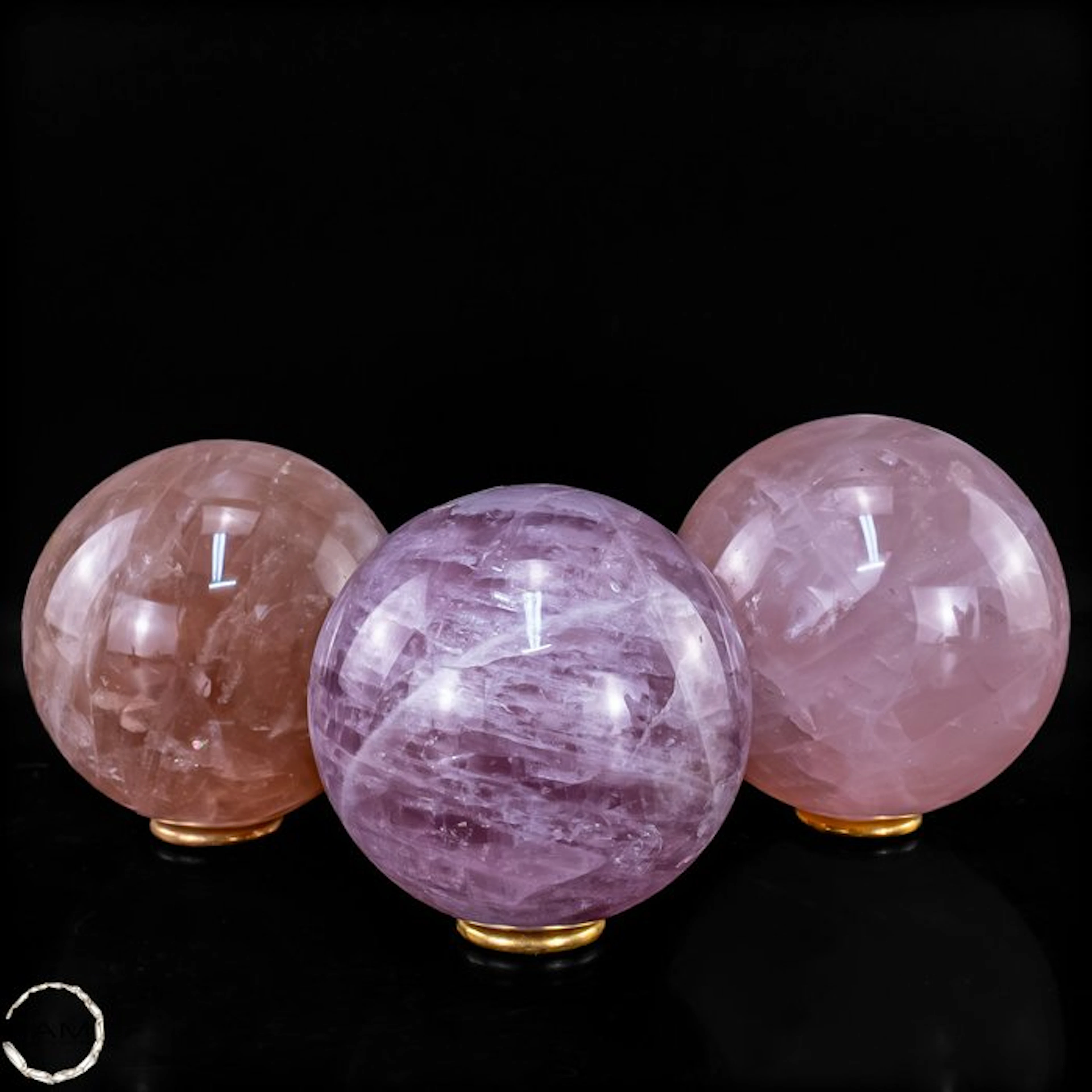 Natural rose quartz set – – 3 dreamy gemstone spheres in...
