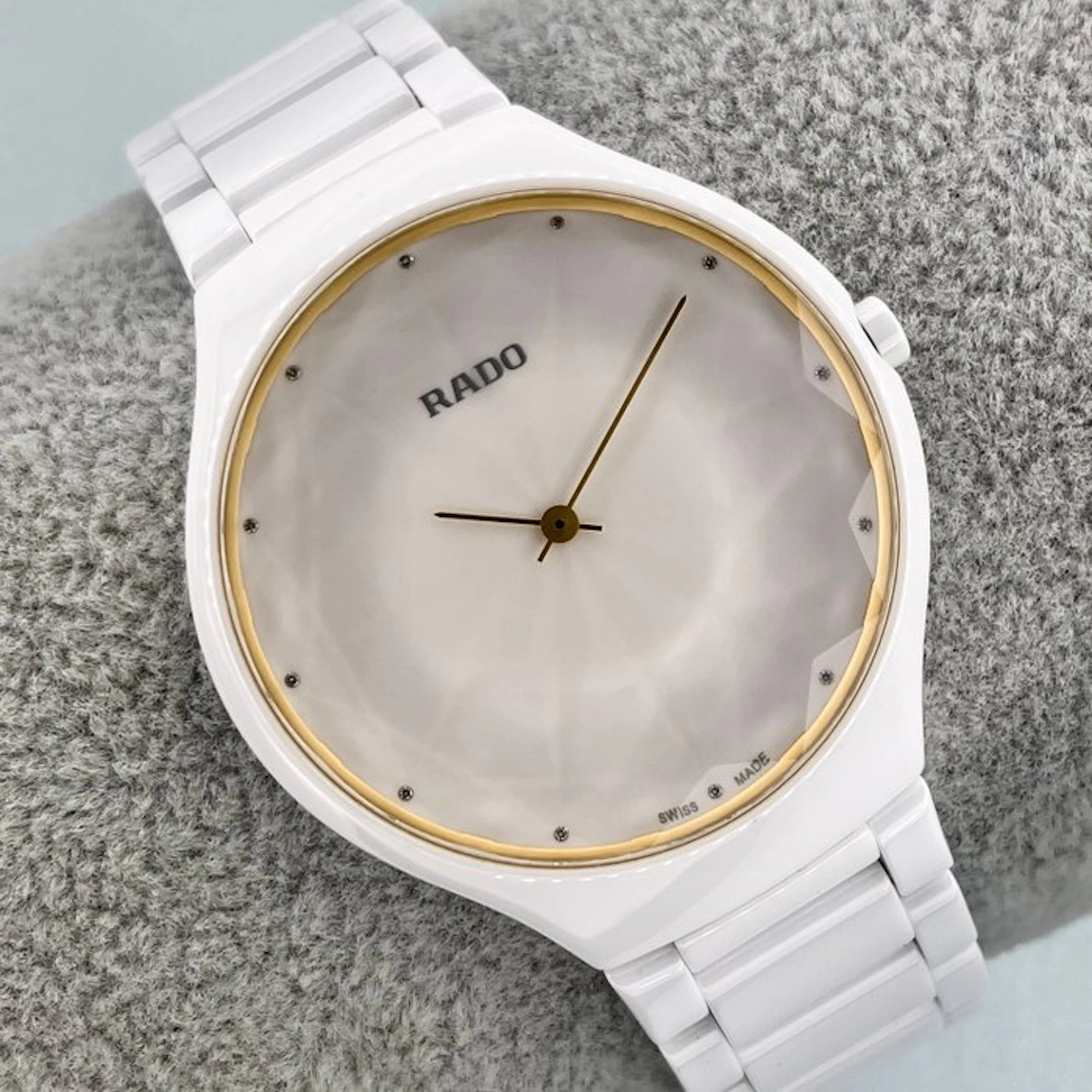 Rado - True Thinline - R27007702 (420.0007.3.070) - Unisex - 2020
