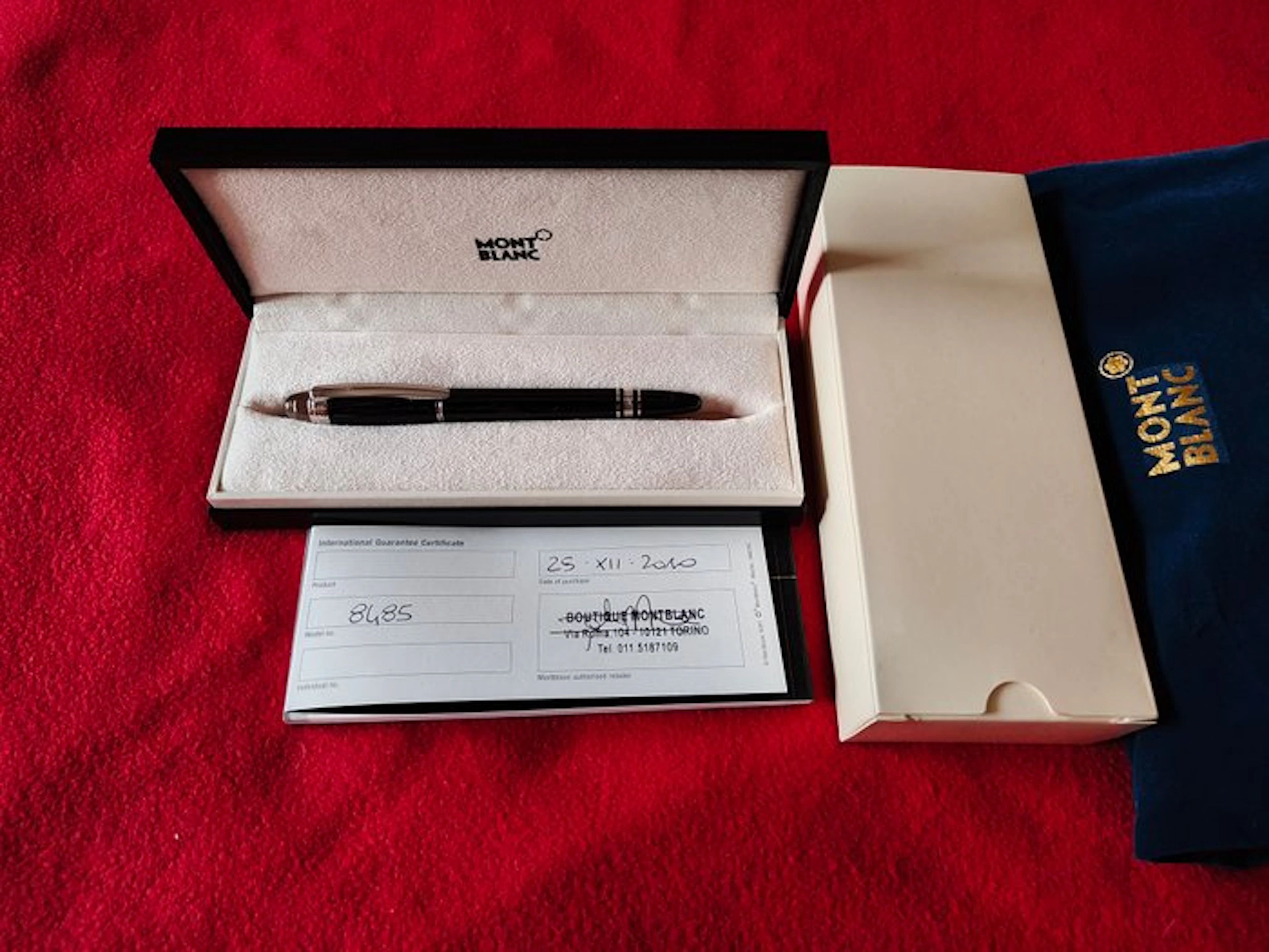 Montblanc - Roller ball pen