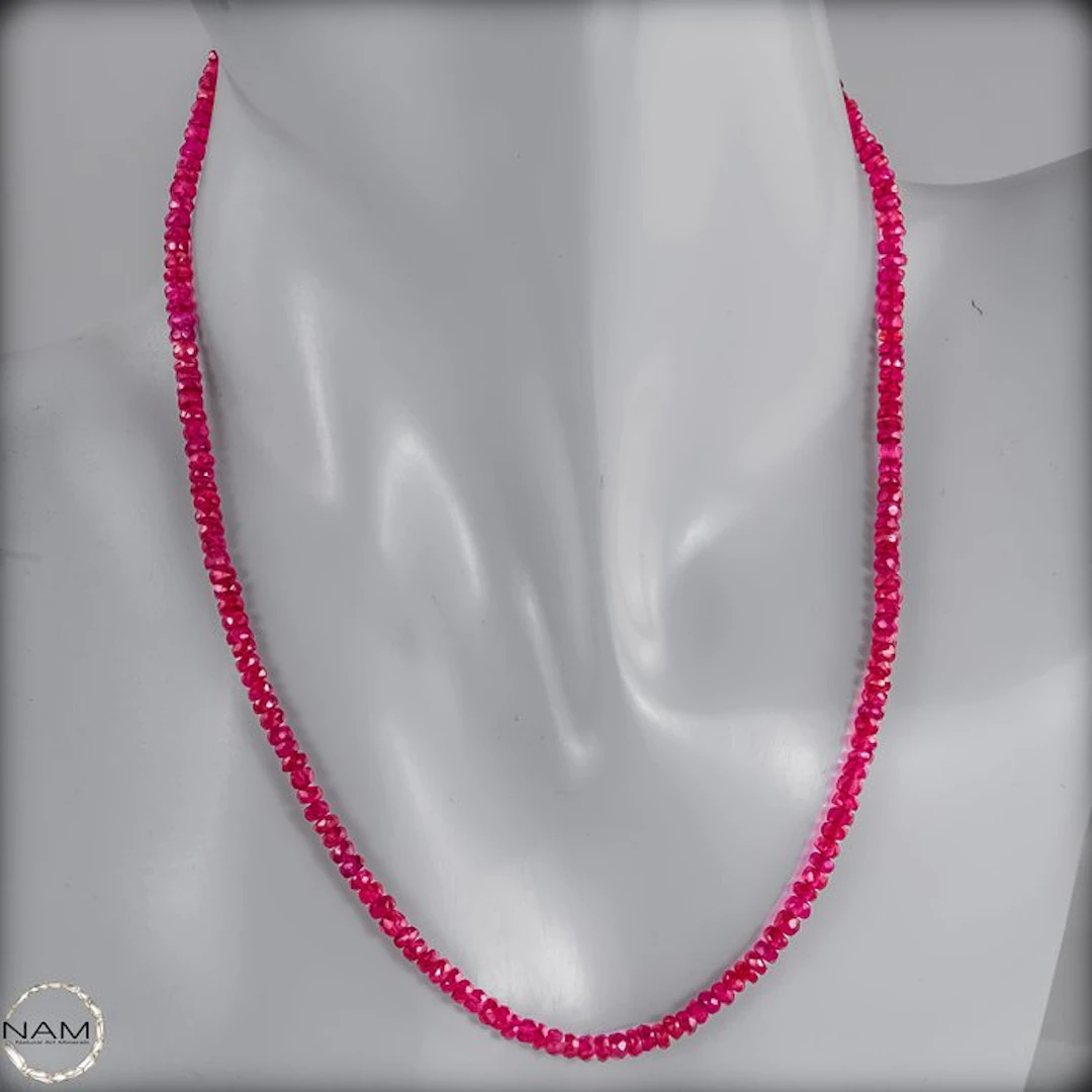 Ruby strand for binding – Luminous red in faceted elegance 49.4 ct- 9.88 g