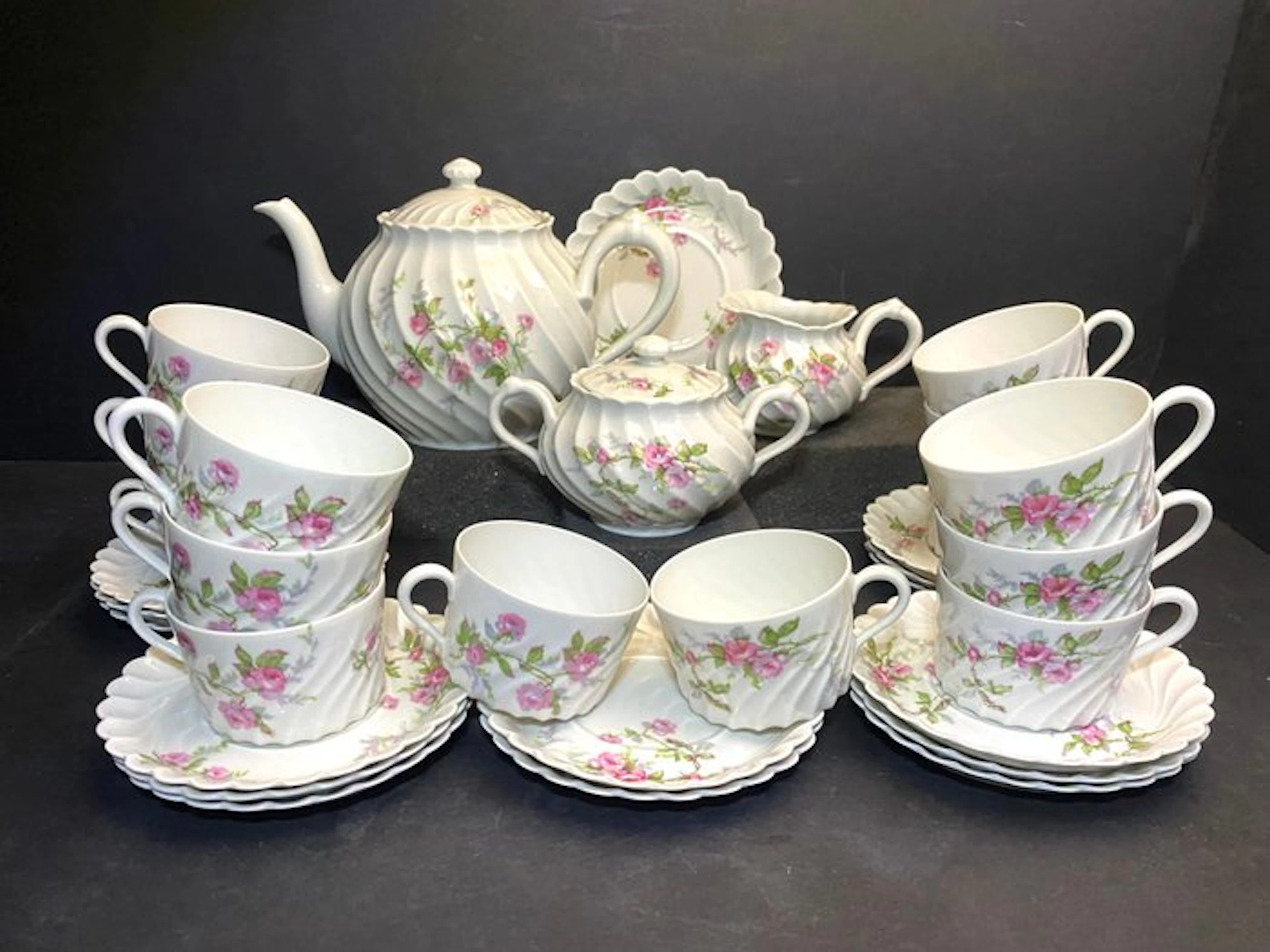 Haviland & Co. Limoges - Tea service - Softpaste porcelain