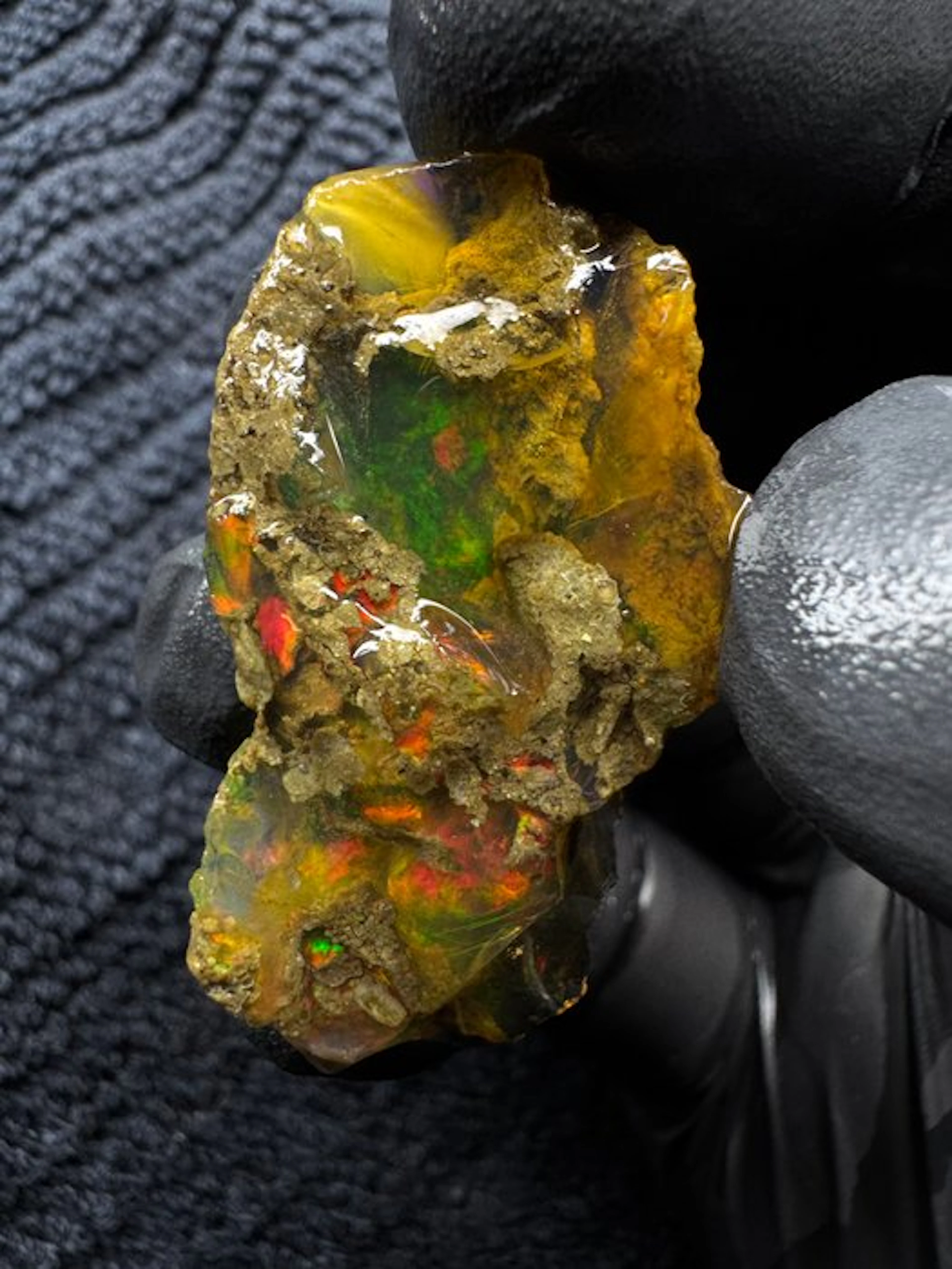 Opal Rough- 8.5 g