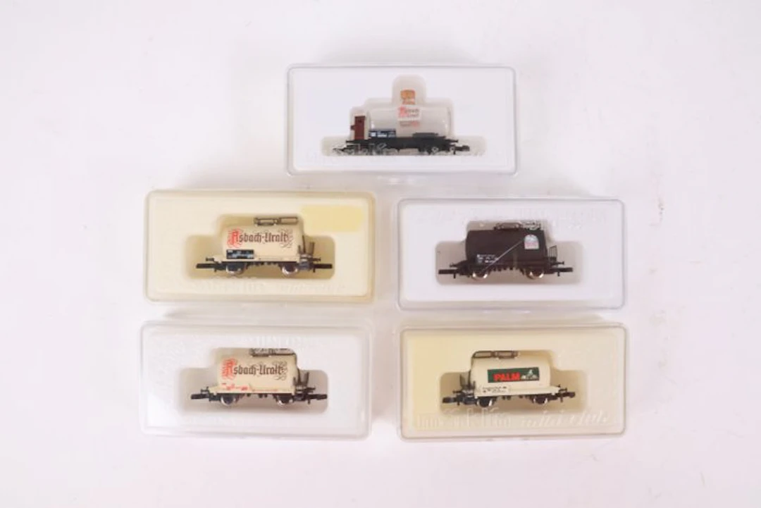 Märklin Z - Model train freight carriage (5) - Beer (glass) tank cars - SBB-CFF