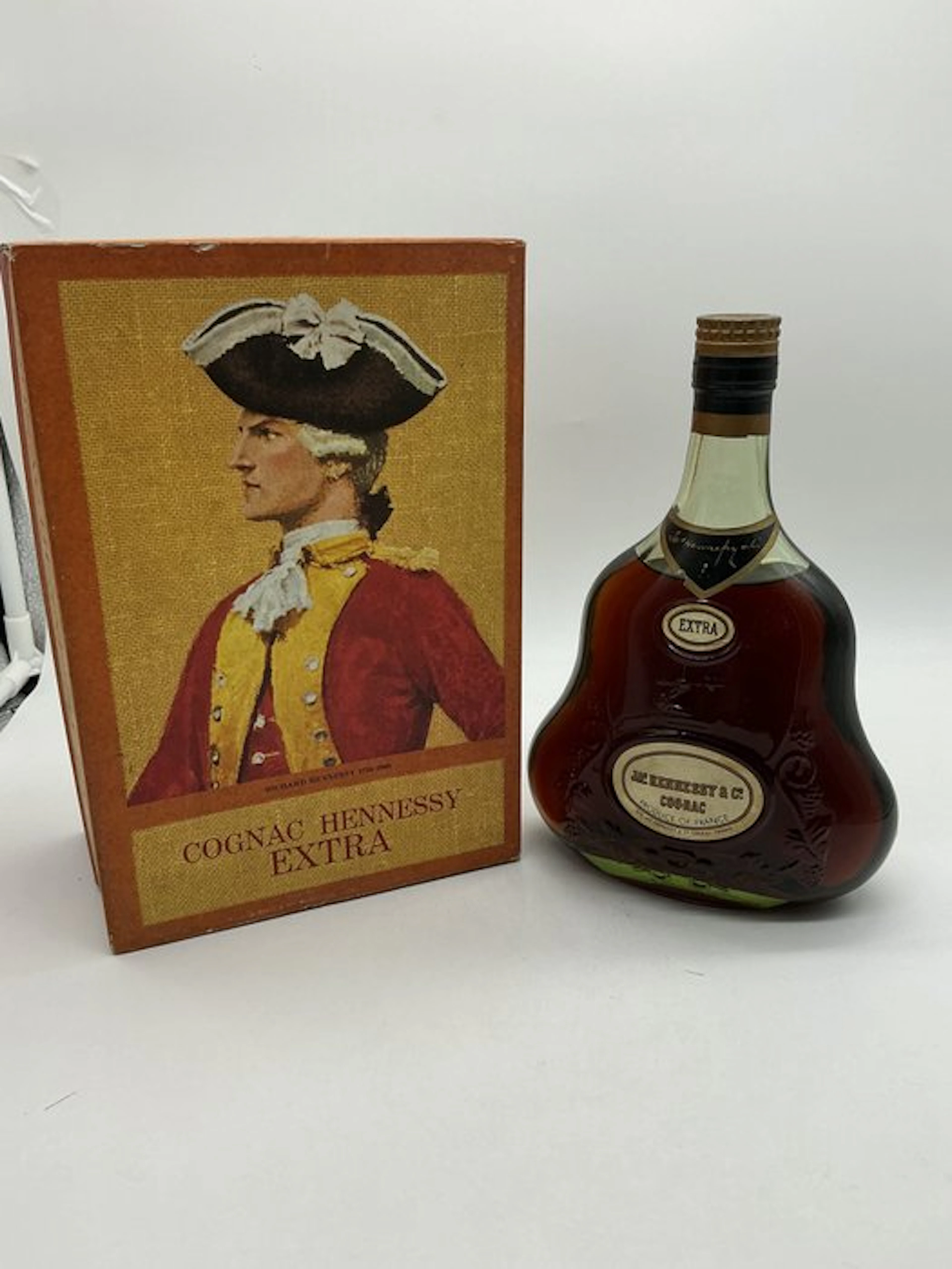 Hennessy - Extra - b. 1960s - n/a (70cl-75cl)
