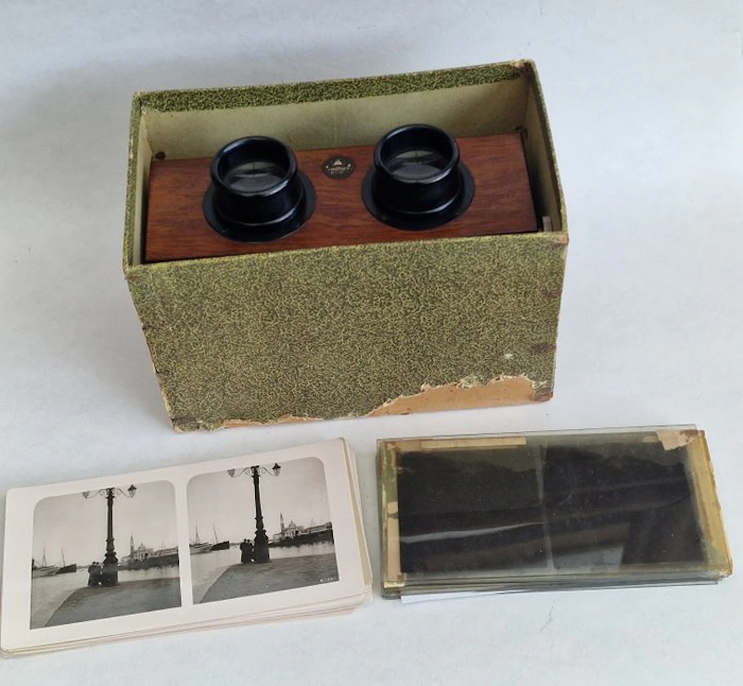 Ernemann Stereoskop 9x18cm for glass and cardboard stereo views Viewer