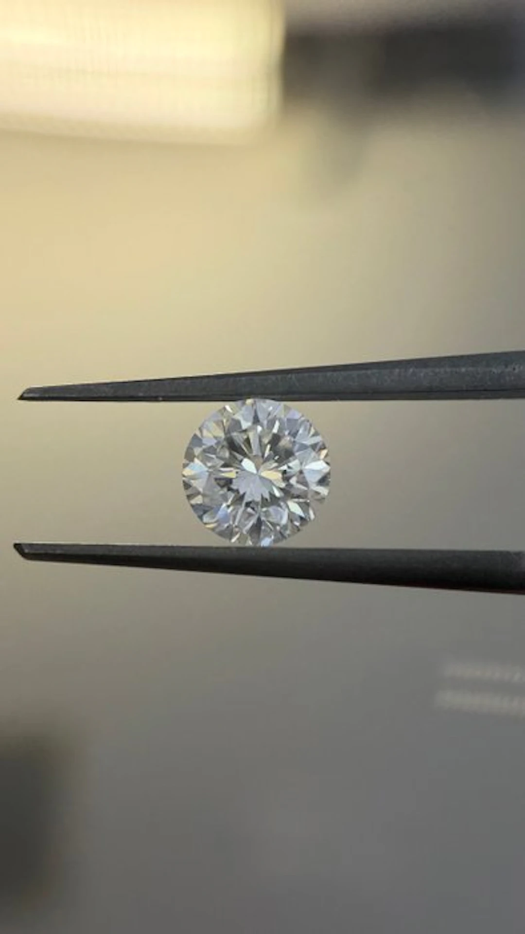 1 pcs Diamond (Natural) - 0.58 ct - Round - F - VS2 - HRD Antwerp