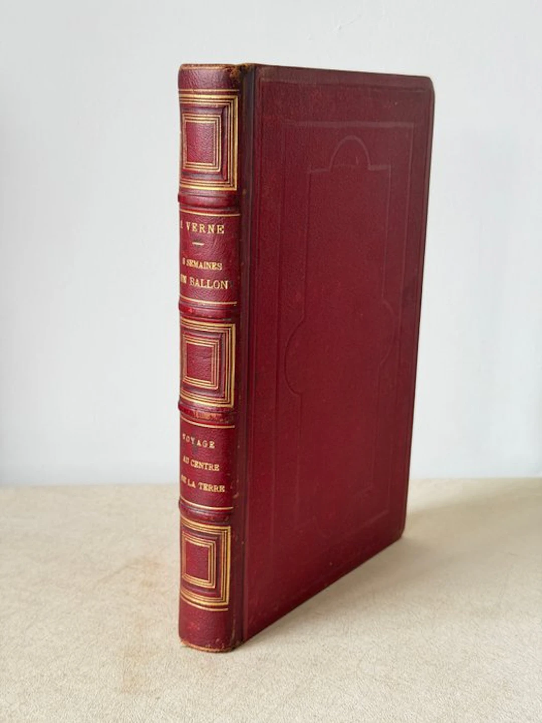 Jules Verne - Cinq semaines en Ballon/Voyage au centre de la terre - 1870