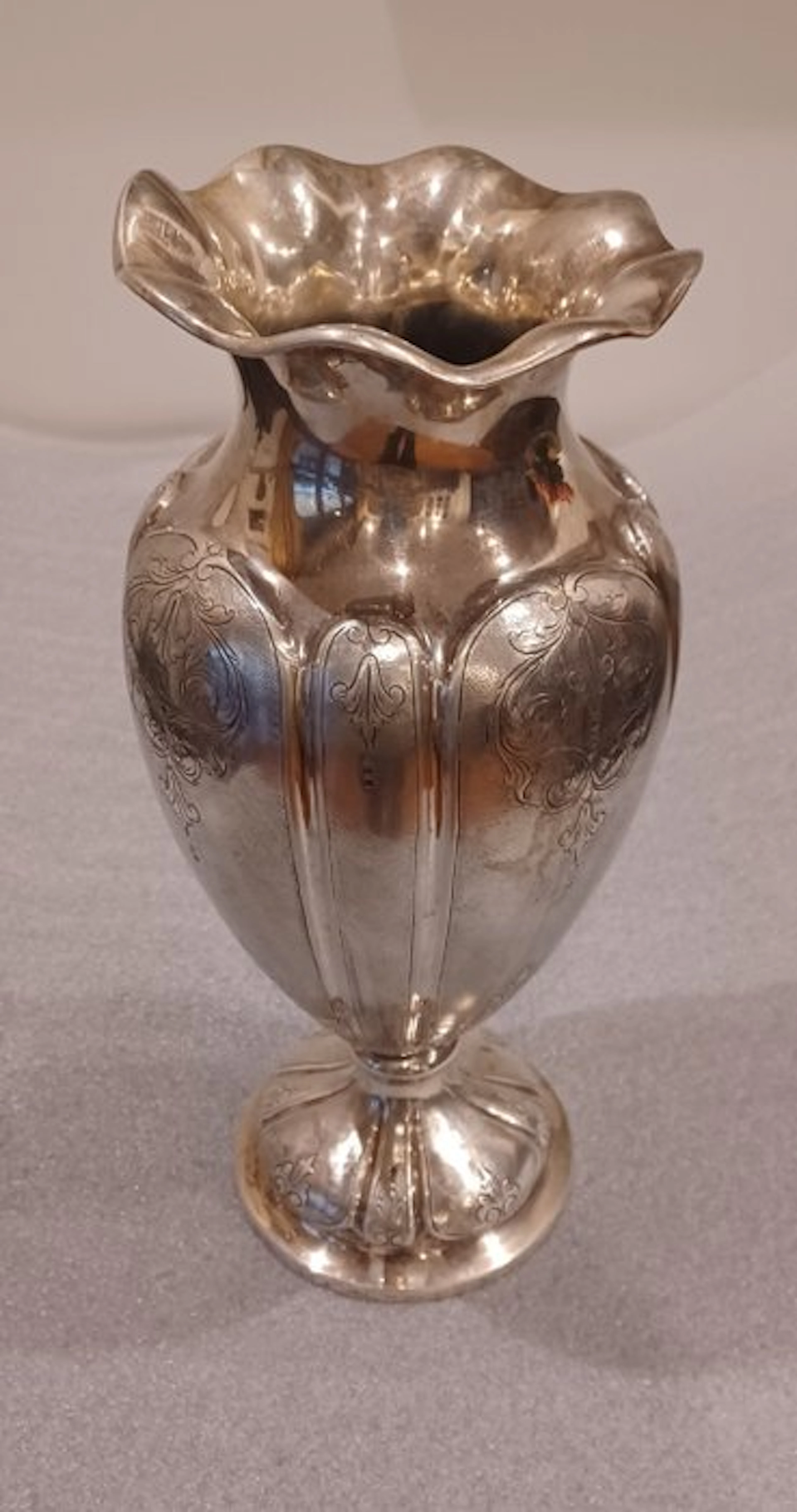 Fratelli Cacchione Milano - Vase - .800 silver