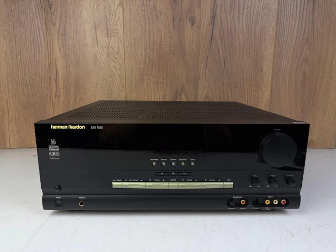 Harman Kardon - AVR 4550 Solid state multi-channel receiver