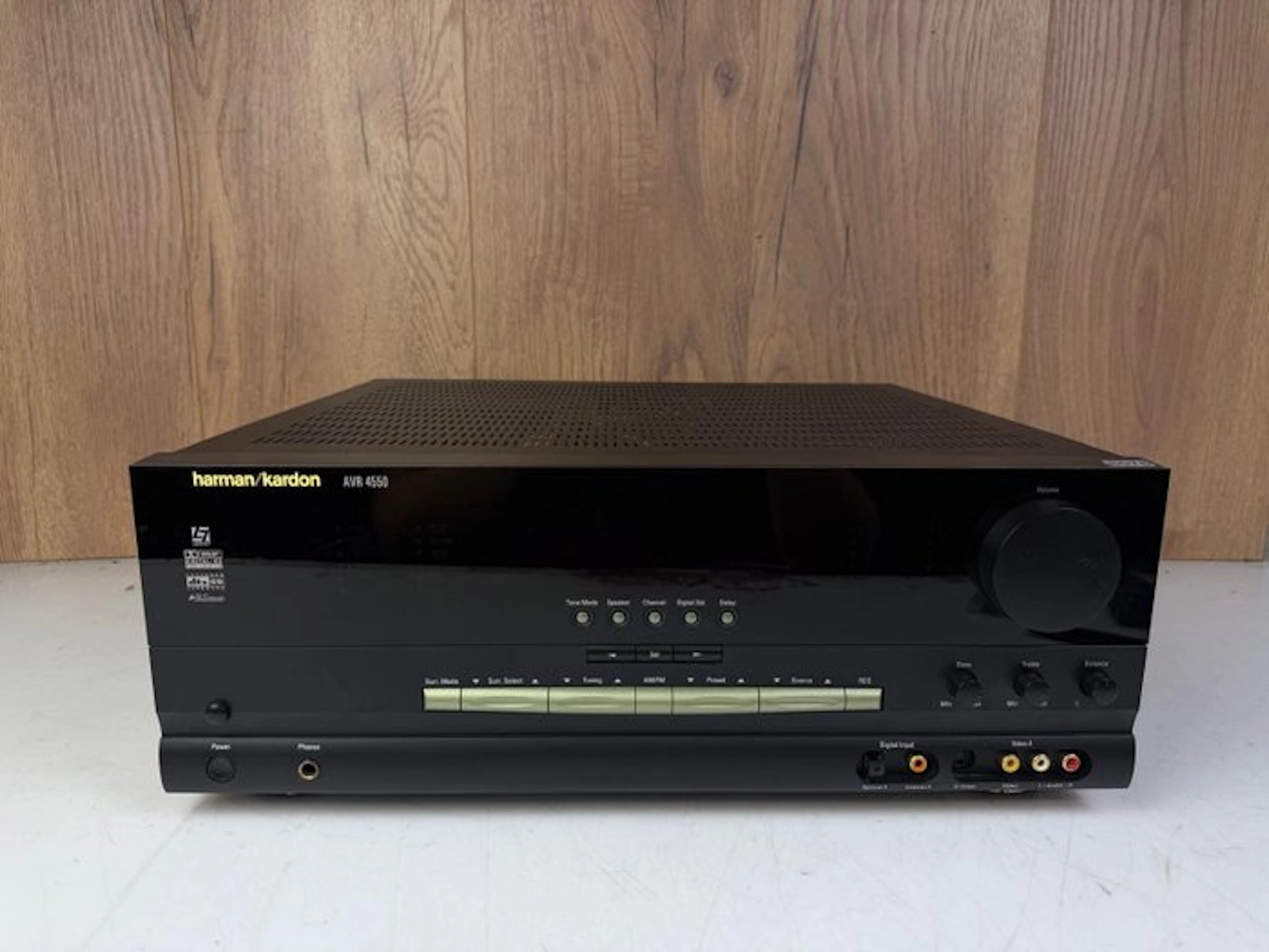 Harman Kardon - AVR 4550 Solid state multi-channel receiver