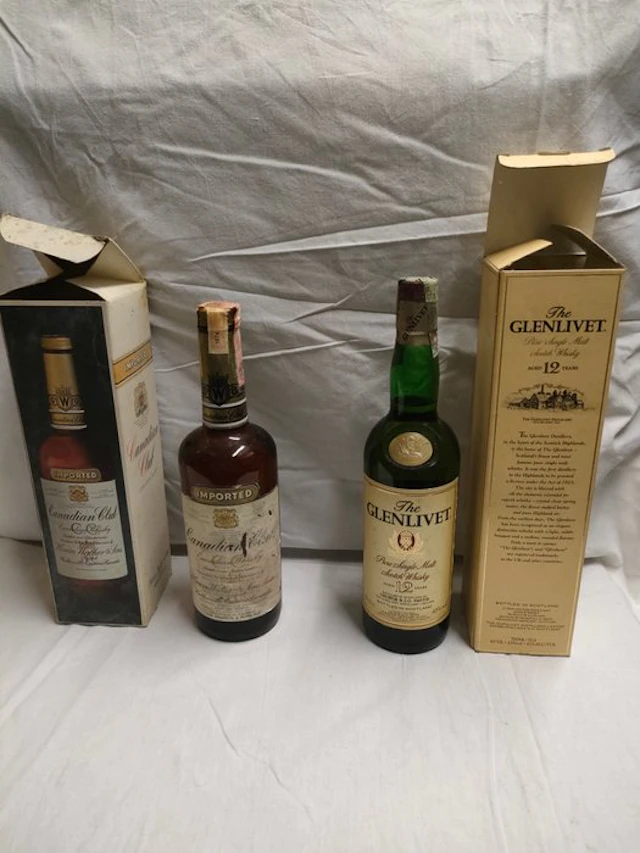 Canadian Club 1974 + Glenlivet 12yo - 750ml, 70cl - 2 bottles