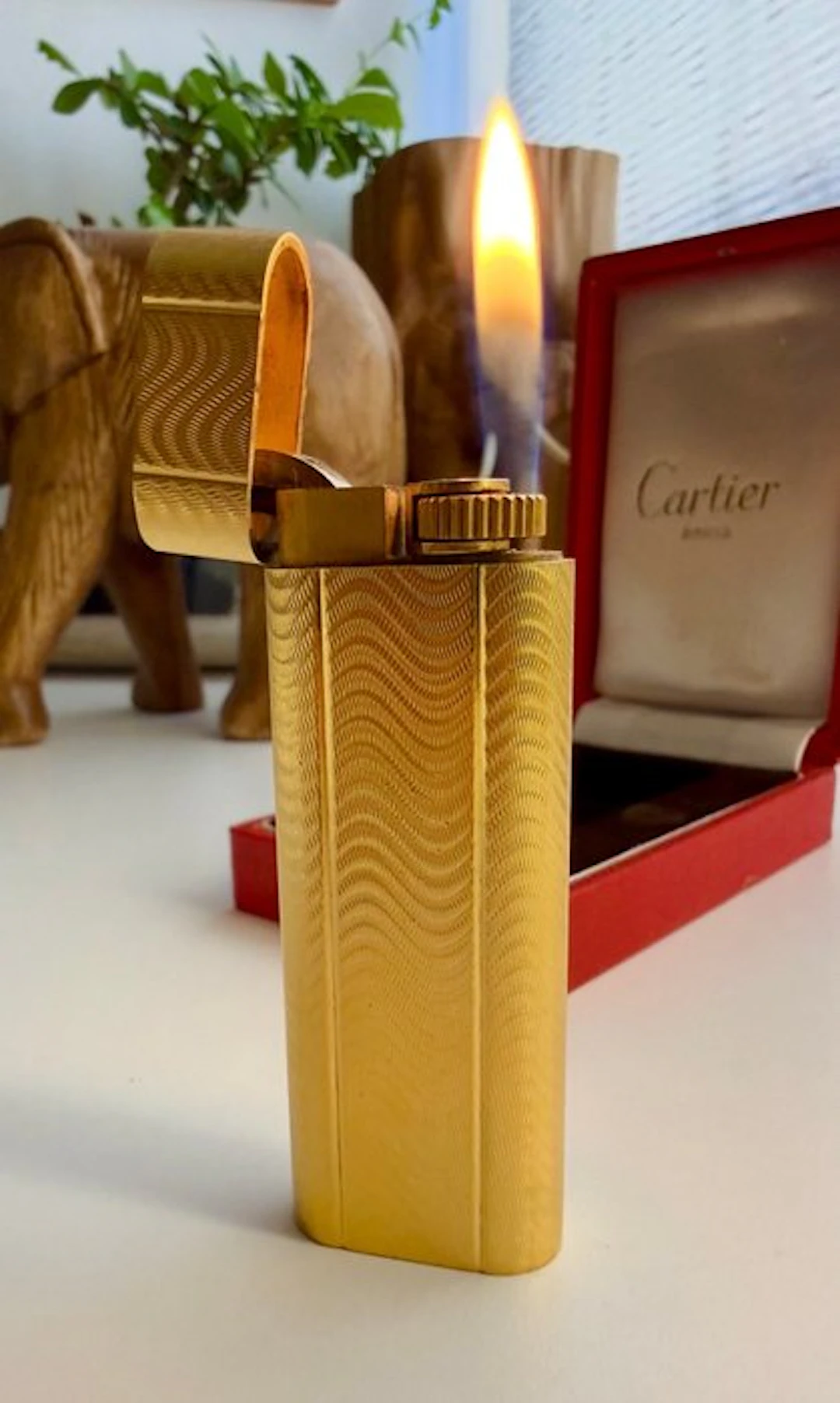 Cartier - PLAQUÉ OR with box - Lighter - gold-plated