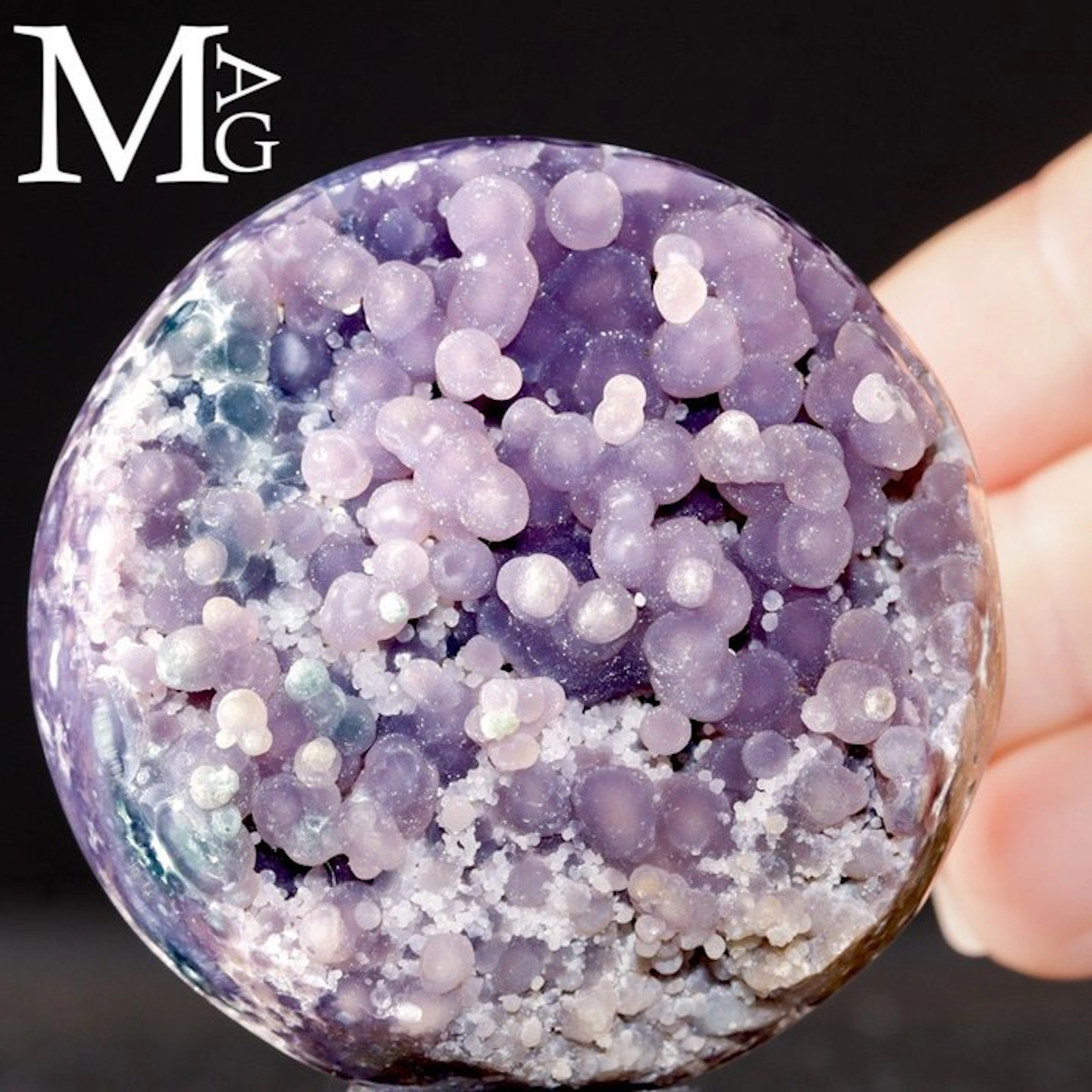 Sphere of purple quartz with a botryoidal form Rare...