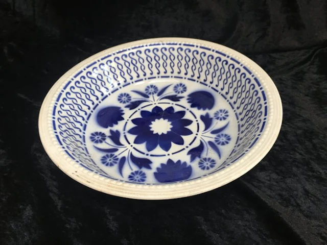 Boch Frères La Louvière - Onbekend - Vase - Earthenware