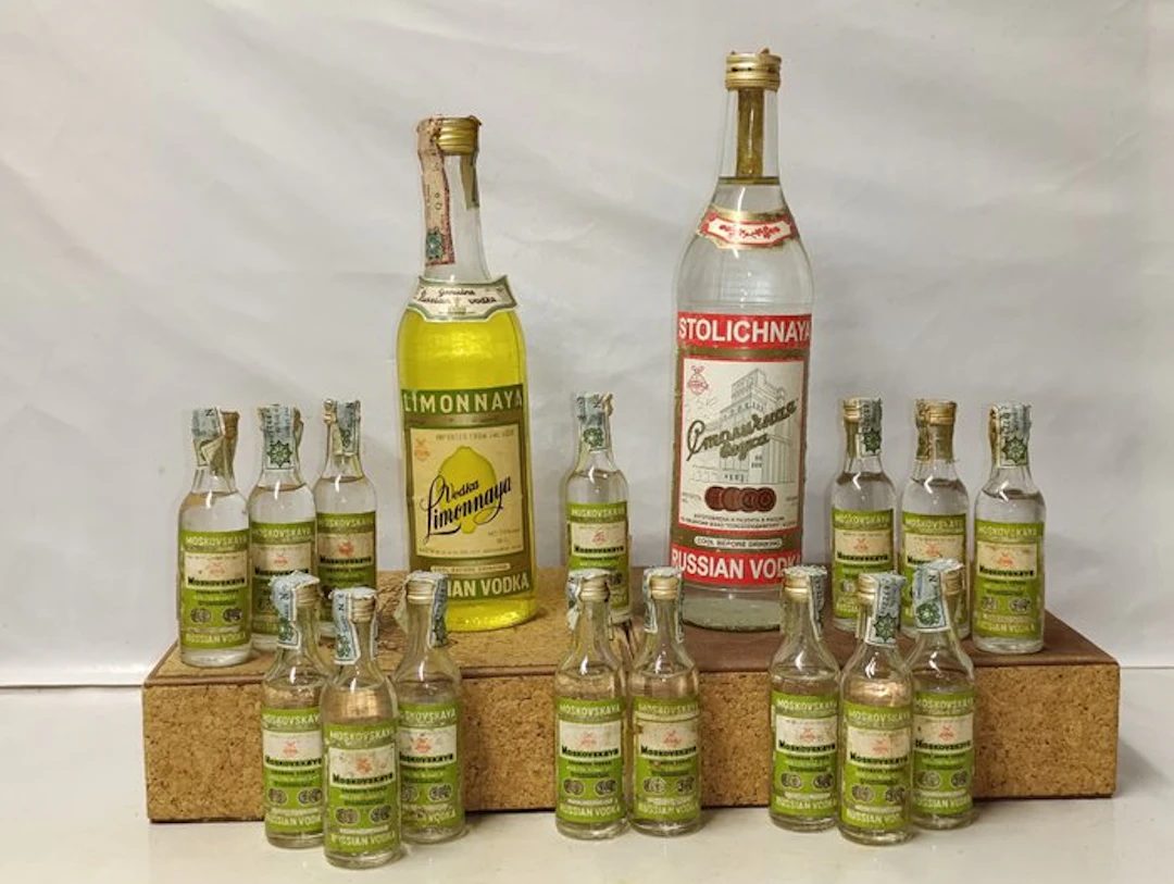 Russian USSR - Stolichnaya + Limonnaya + Moskovskaya - b