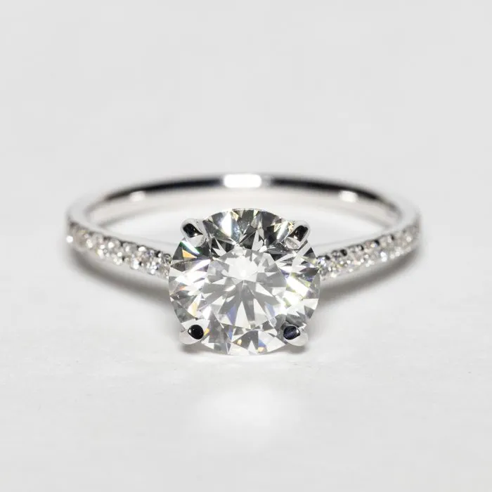 Engagement ring - 18 kt
