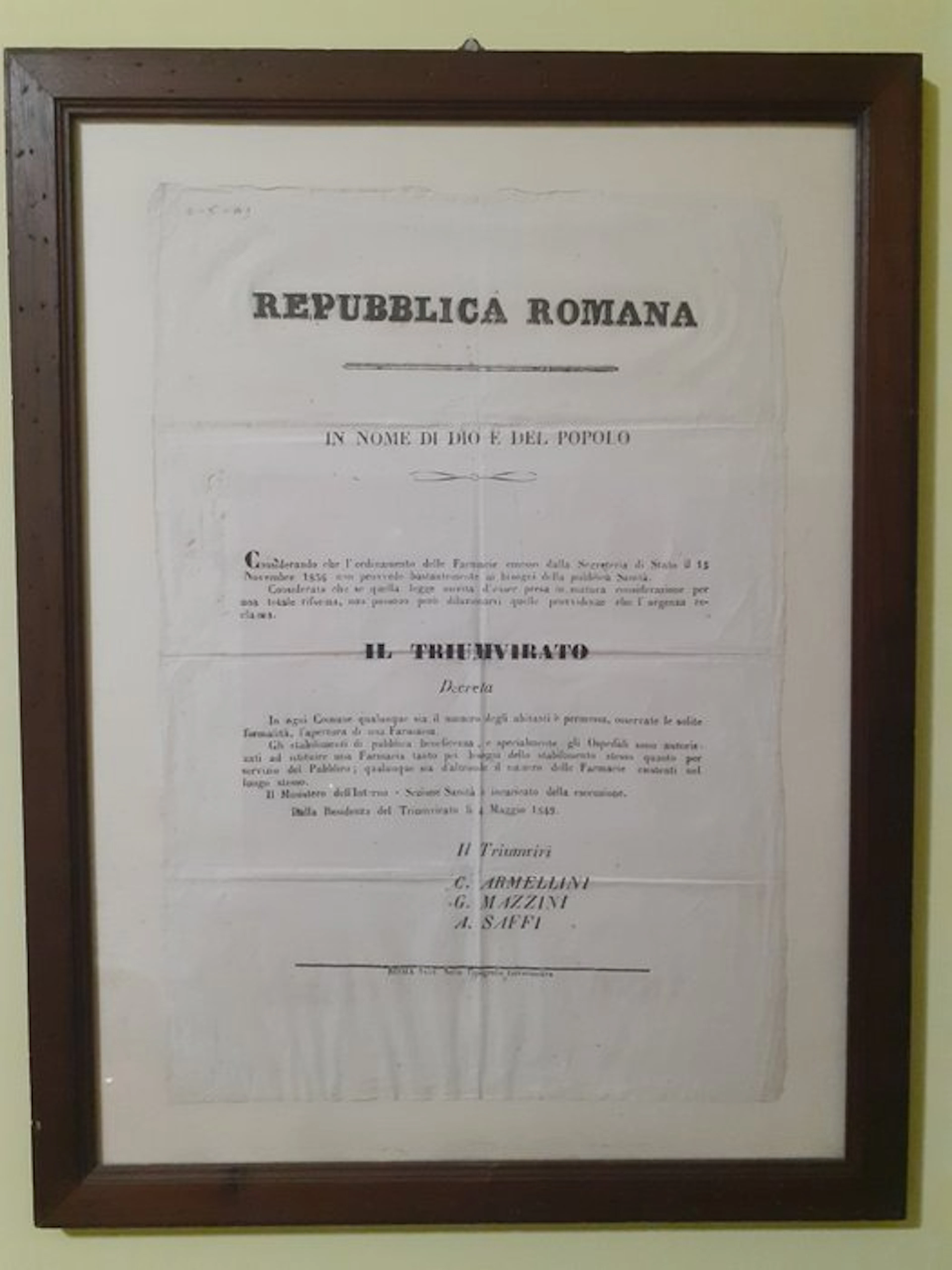 Italy - Document - decreto triumvirato...