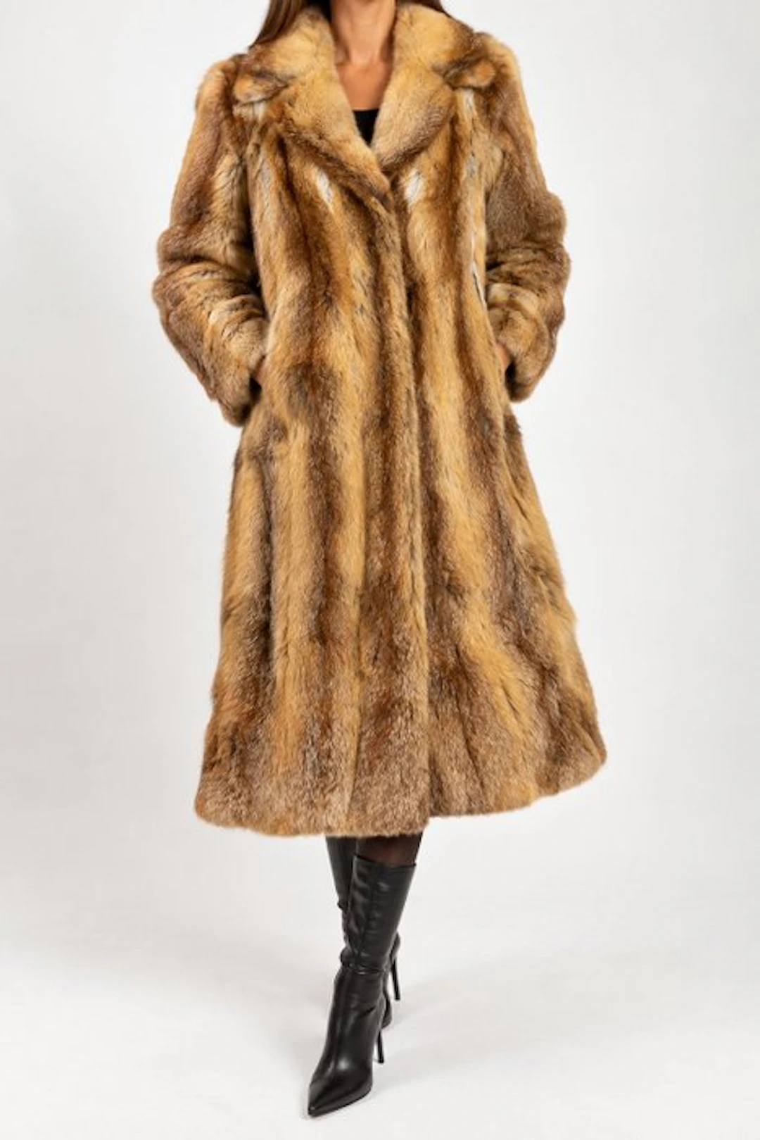 Artisan Furrier - Fur coat
