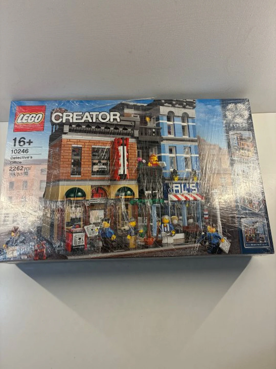 LEGO Set - 10246 - Creator