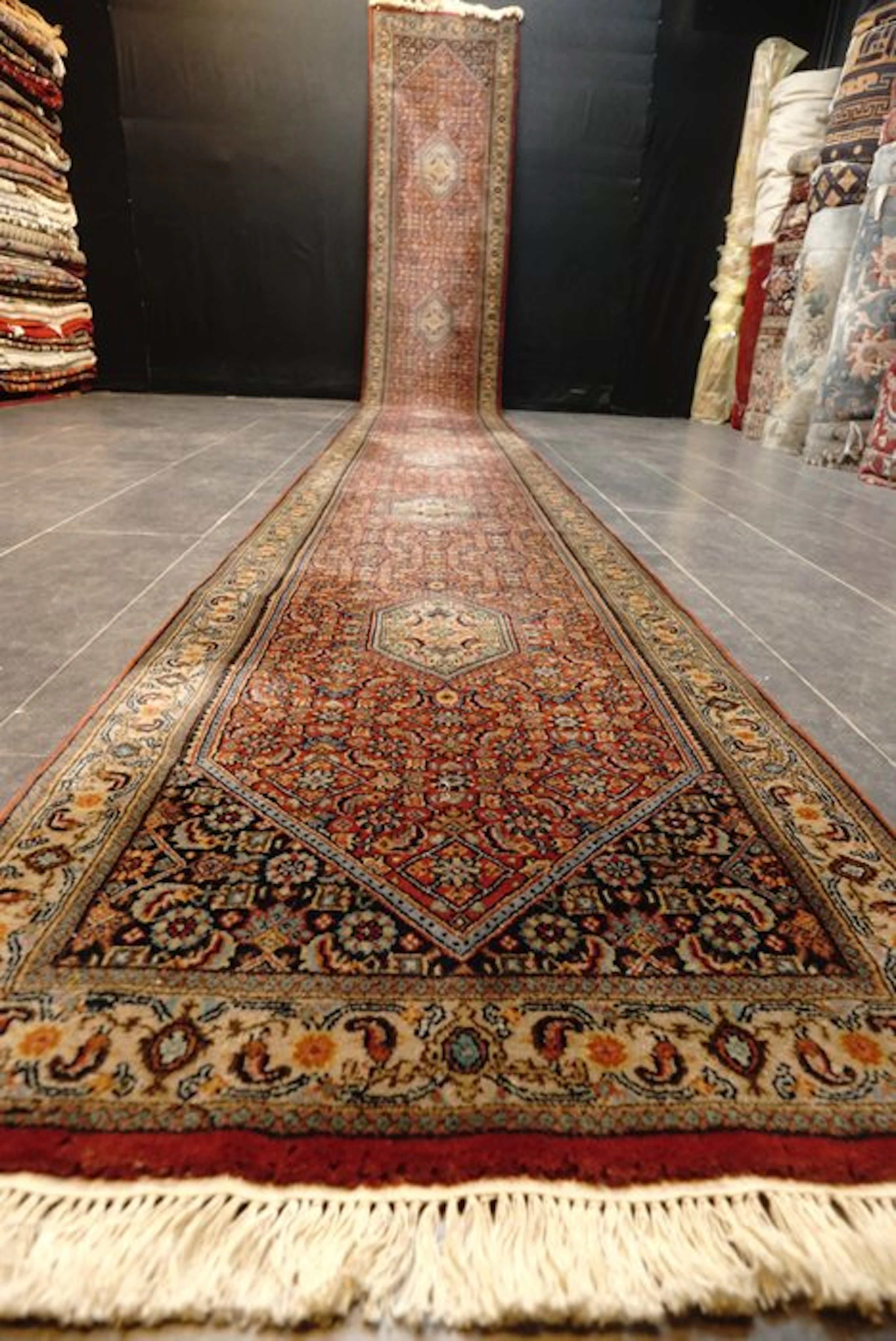Tabriz - Carpet - 630 cm - 80 cm
