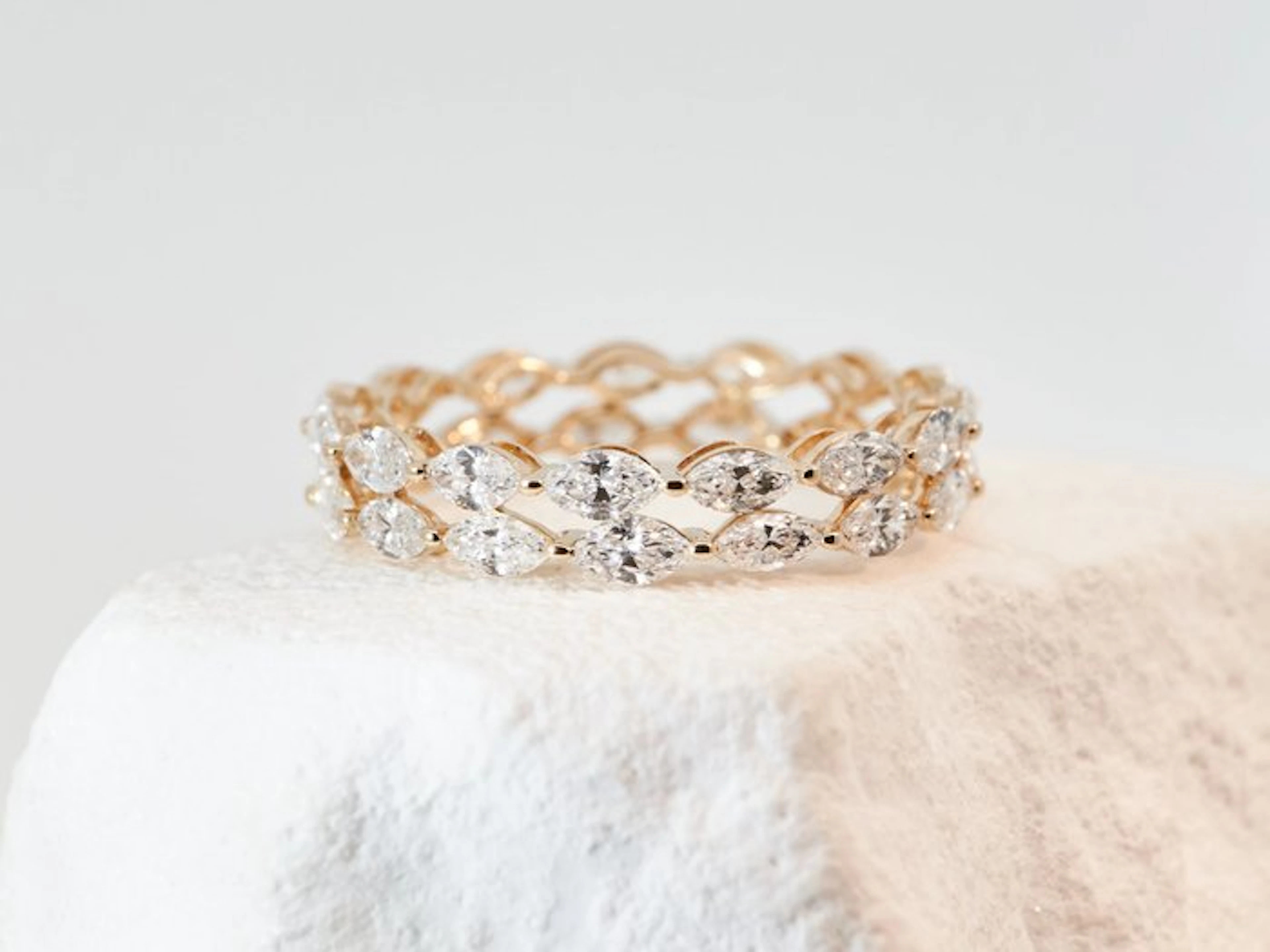 No reserve price - Ring - 14 kt. Yellow gold - 2.07ct. tw. Diamond (Lab-grown)