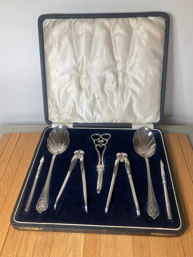thomas white - Cutlery set - Silverplated - English grape set