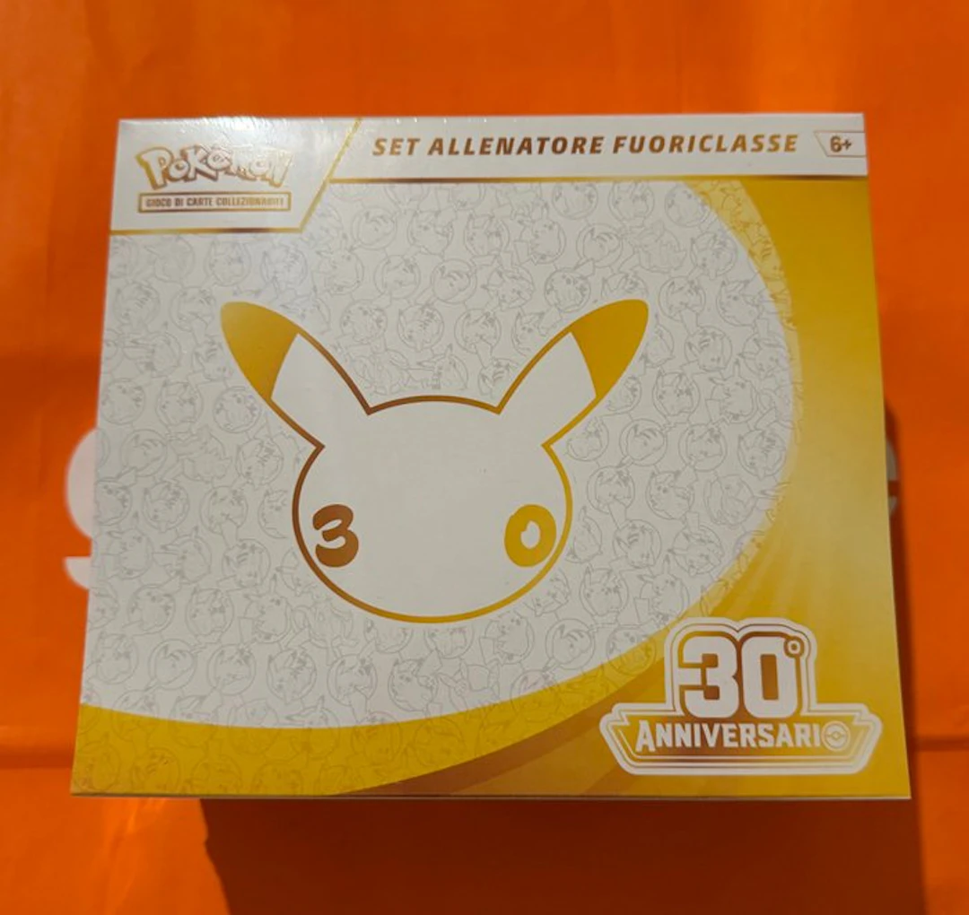 Pokémon - 1 Elite trainer box - 30th anniversario (ITA)- SEALED