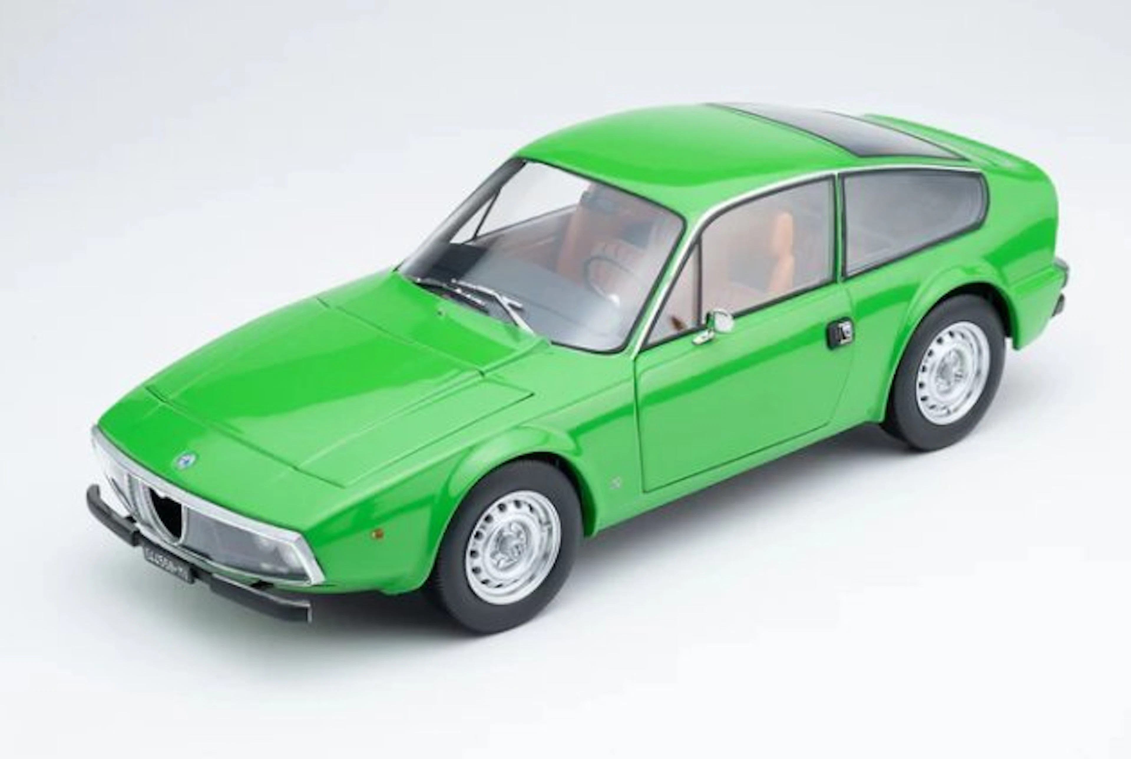 Norev 1:18 - Model car - Alfa Romeo Junior Zagato – 1969 – Groen