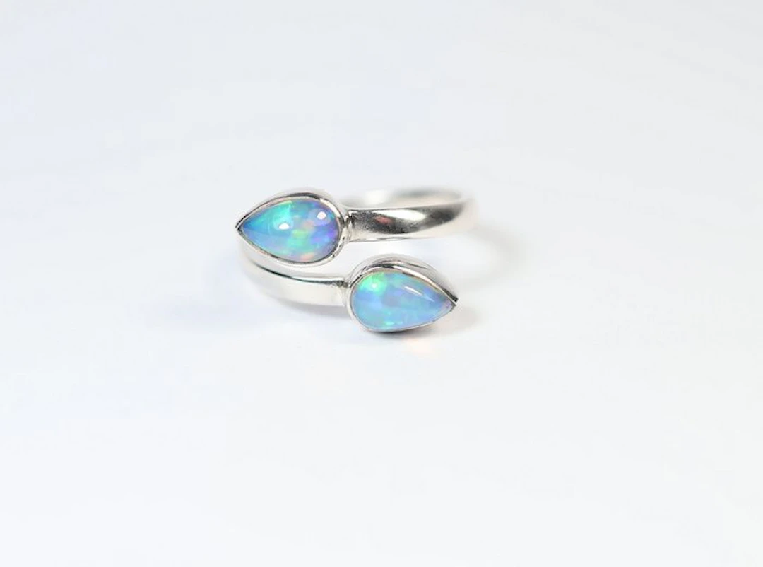 Ethiopian Opal / Welo Opal Ring / Cabochon / new- 2.74 g - (1)