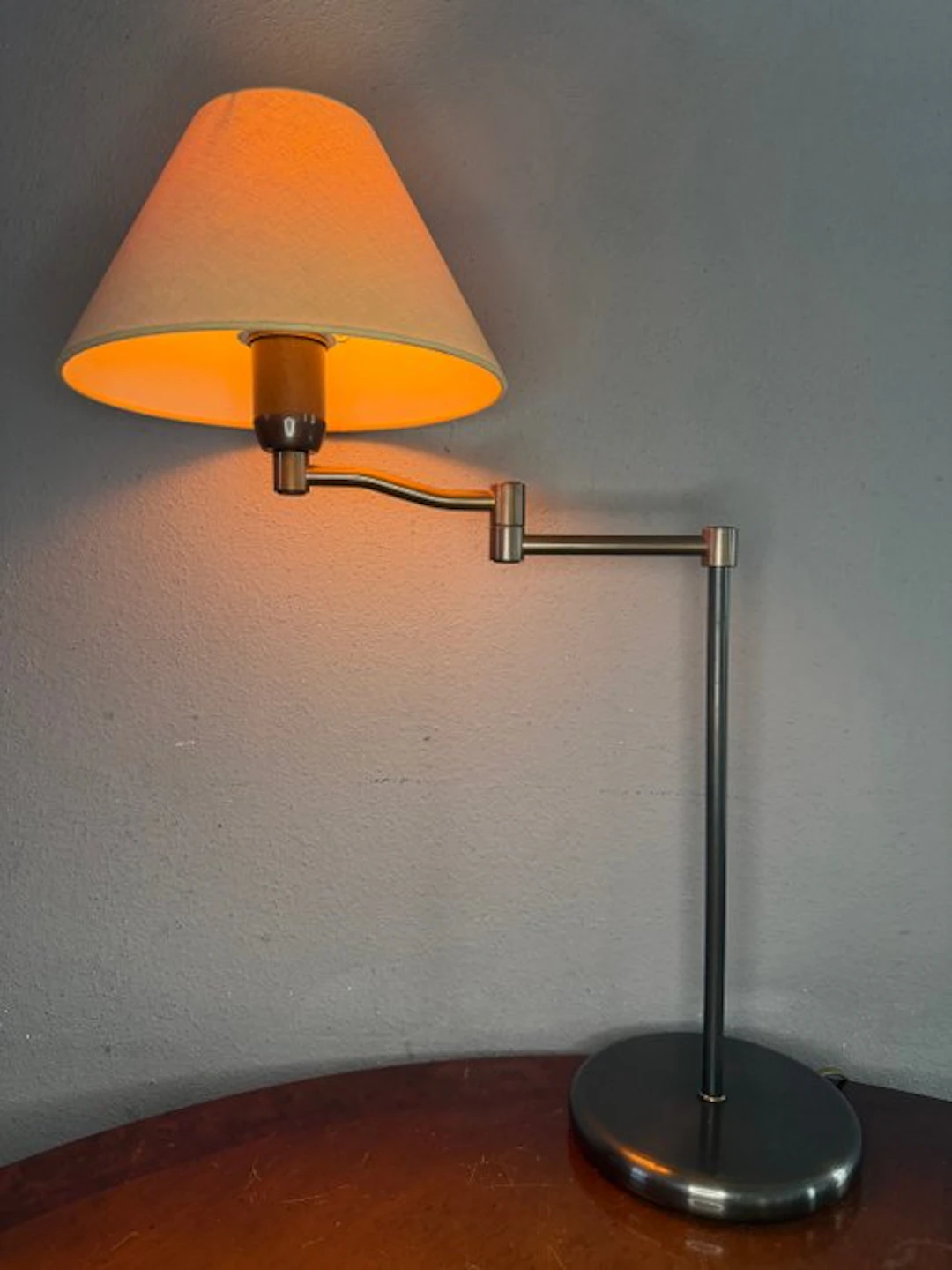 holtkötter - Table lamp - Gilt brass - Swing pivoting arm table lamp