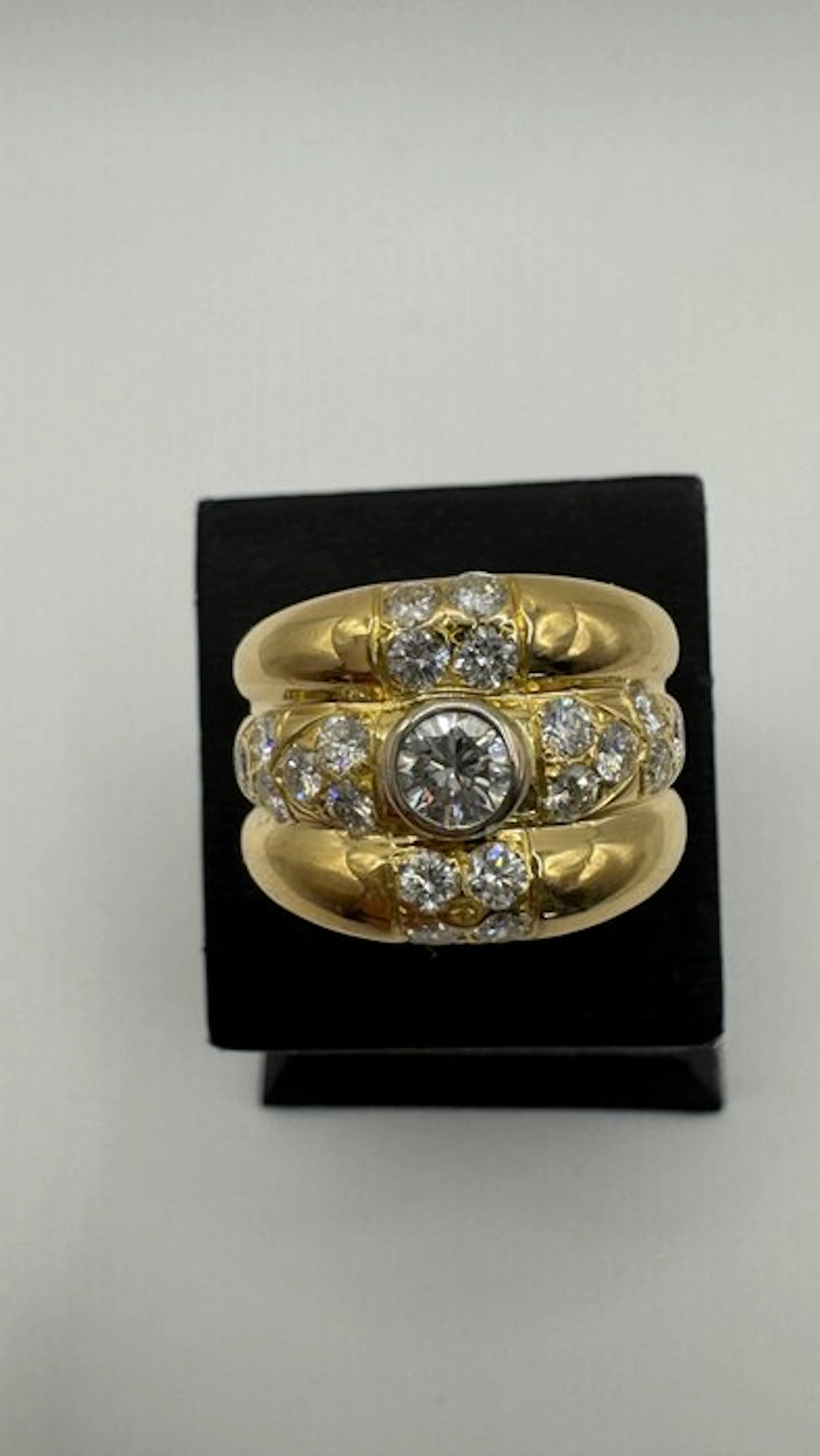 Ring - 18 kt