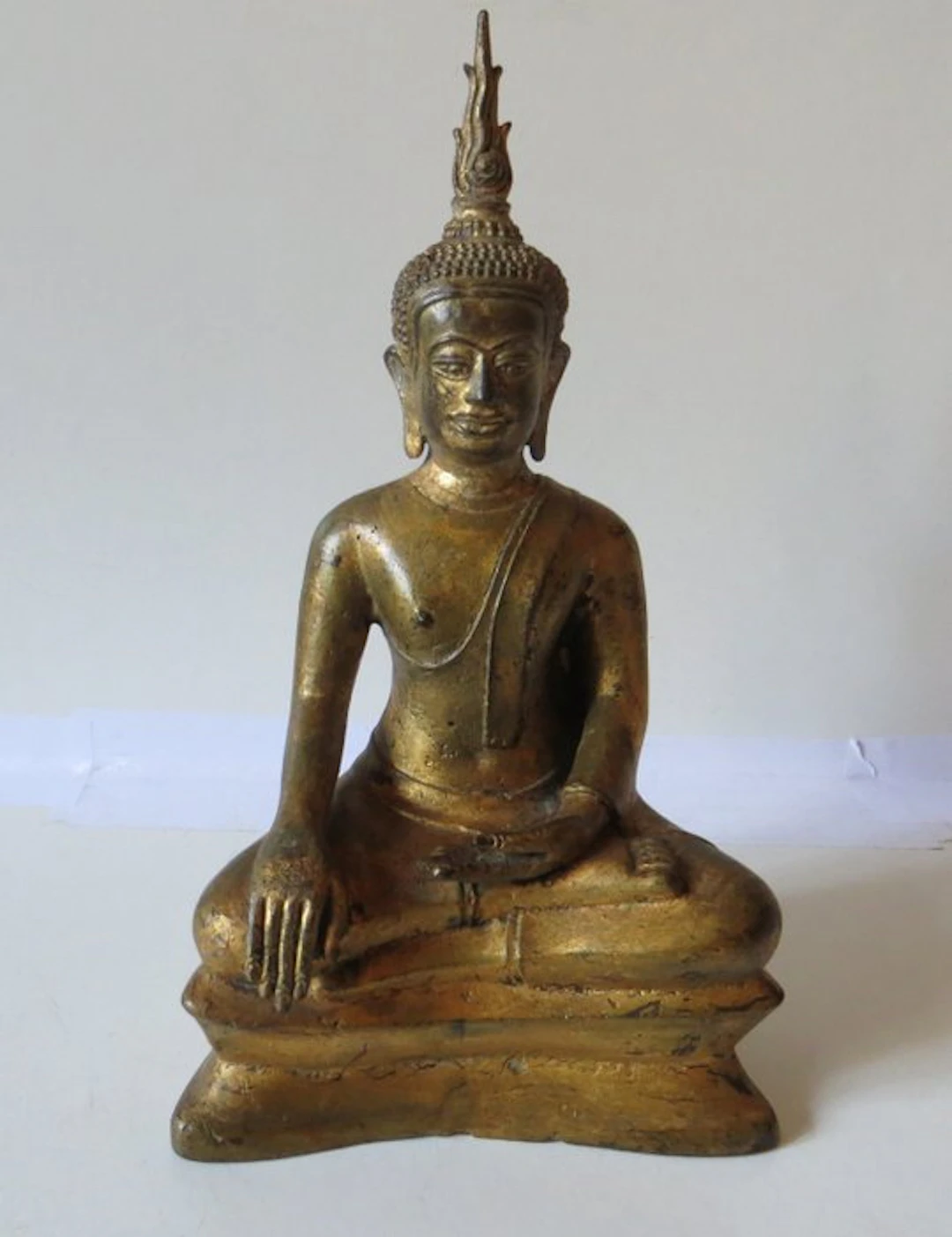 Sitting Buddha, Sukhothai style - Bronze - Thailand - second half 20th century