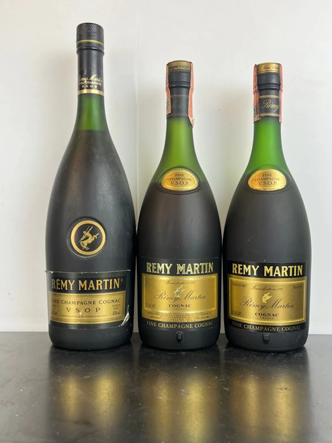 Rémy Martin - Fine Champagne Cognac VSOP - b