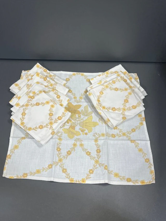 Napkin (8) - 44 cm - 41 cm