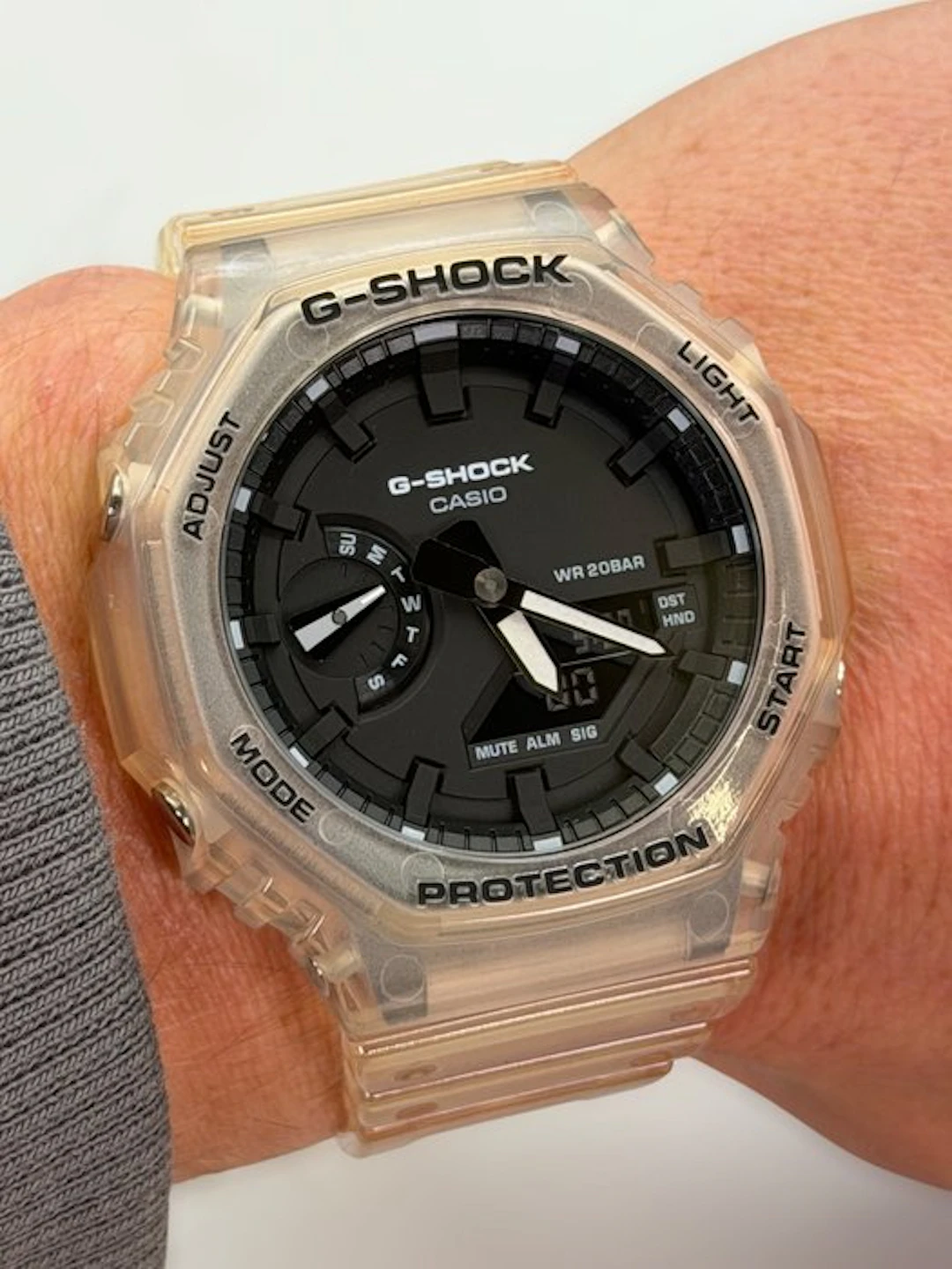 Casio SHOCK GA-2100SKE-7AER – Module 5611 – Iconic Design...