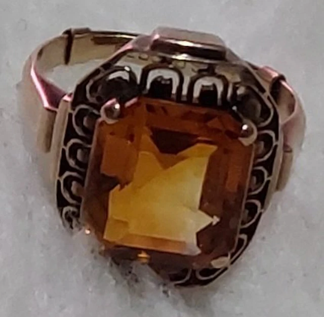 Ring - 9 kt. Yellow gold - 5.00ct. tw. Citrine