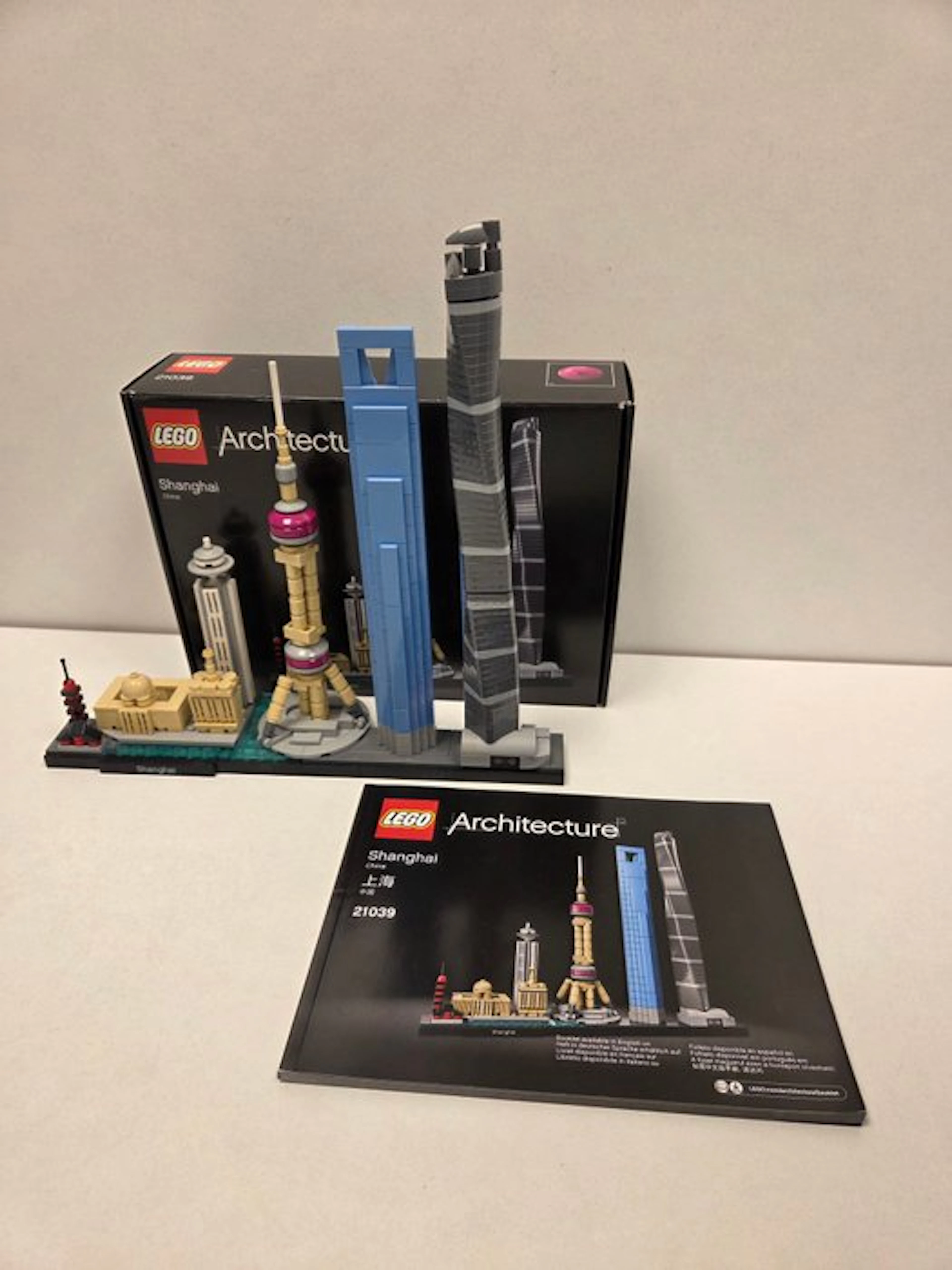 LEGO Set - 21039 - Architecture - LEGO Architecture Shanghai 21039 Skyline Set